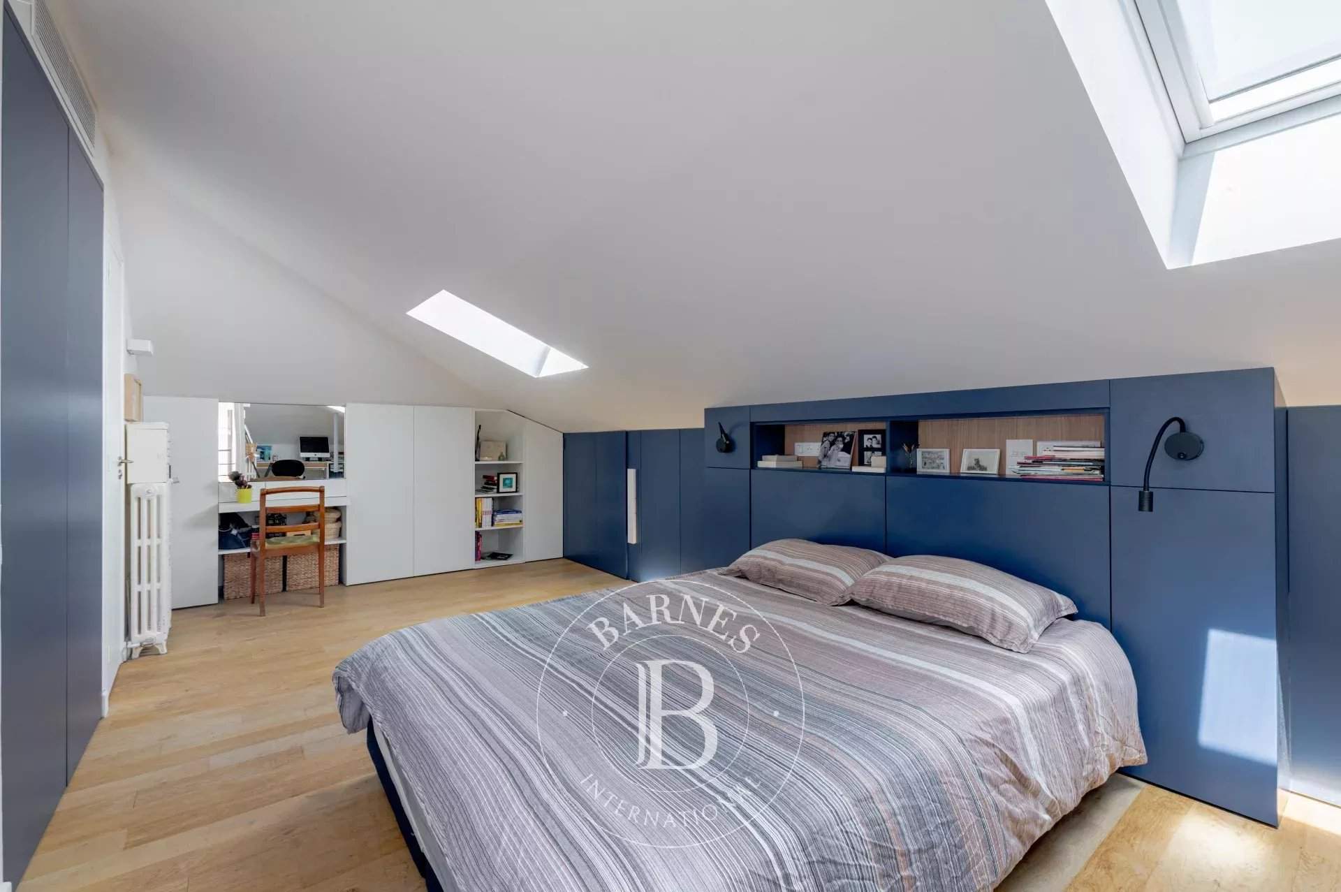 Paris  - House 4 Bedrooms - picture 15