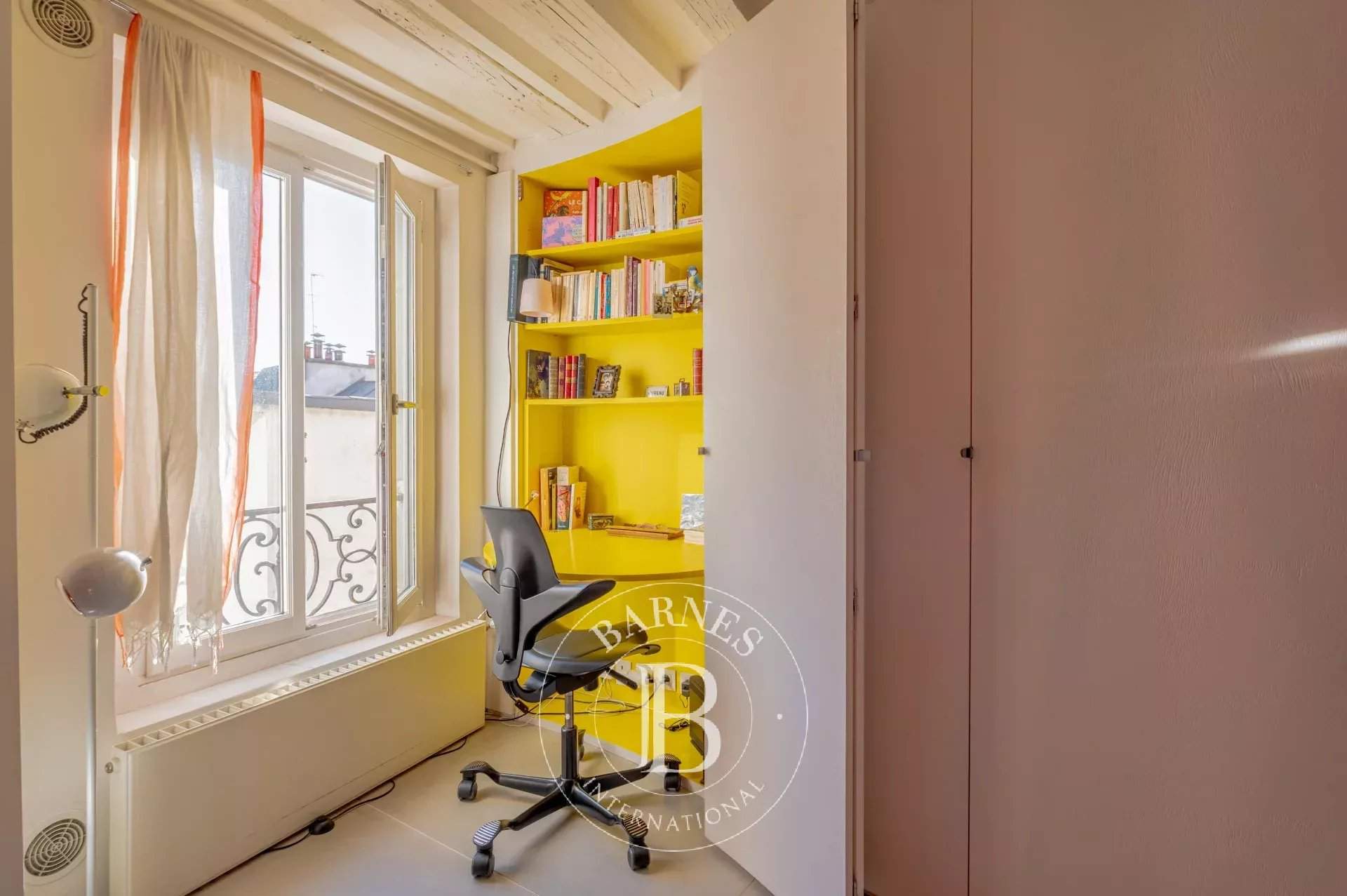 Paris  - Apartment 2 Bedrooms - picture 4