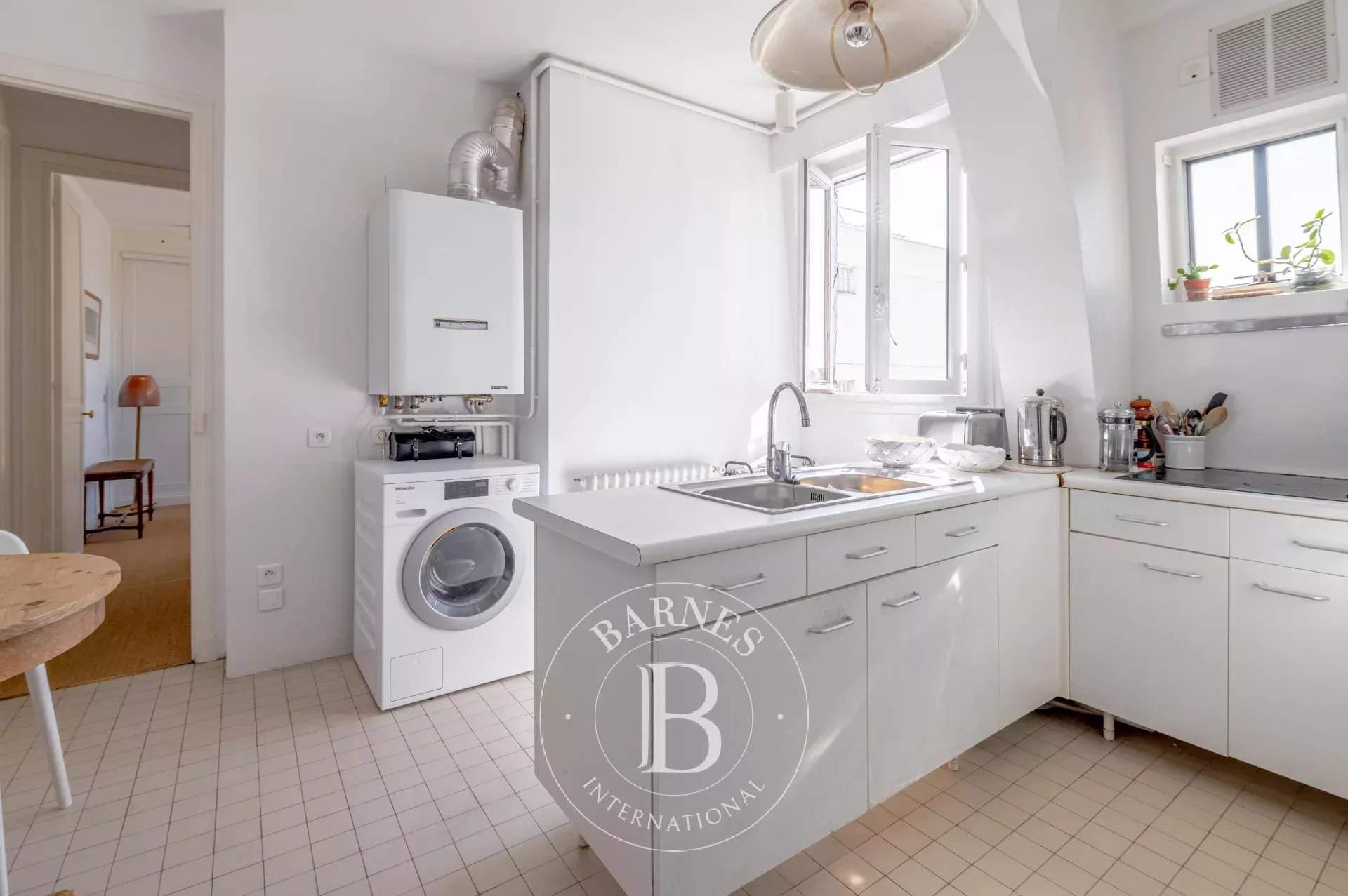 Paris  - Apartment 3 Bedrooms - picture 10