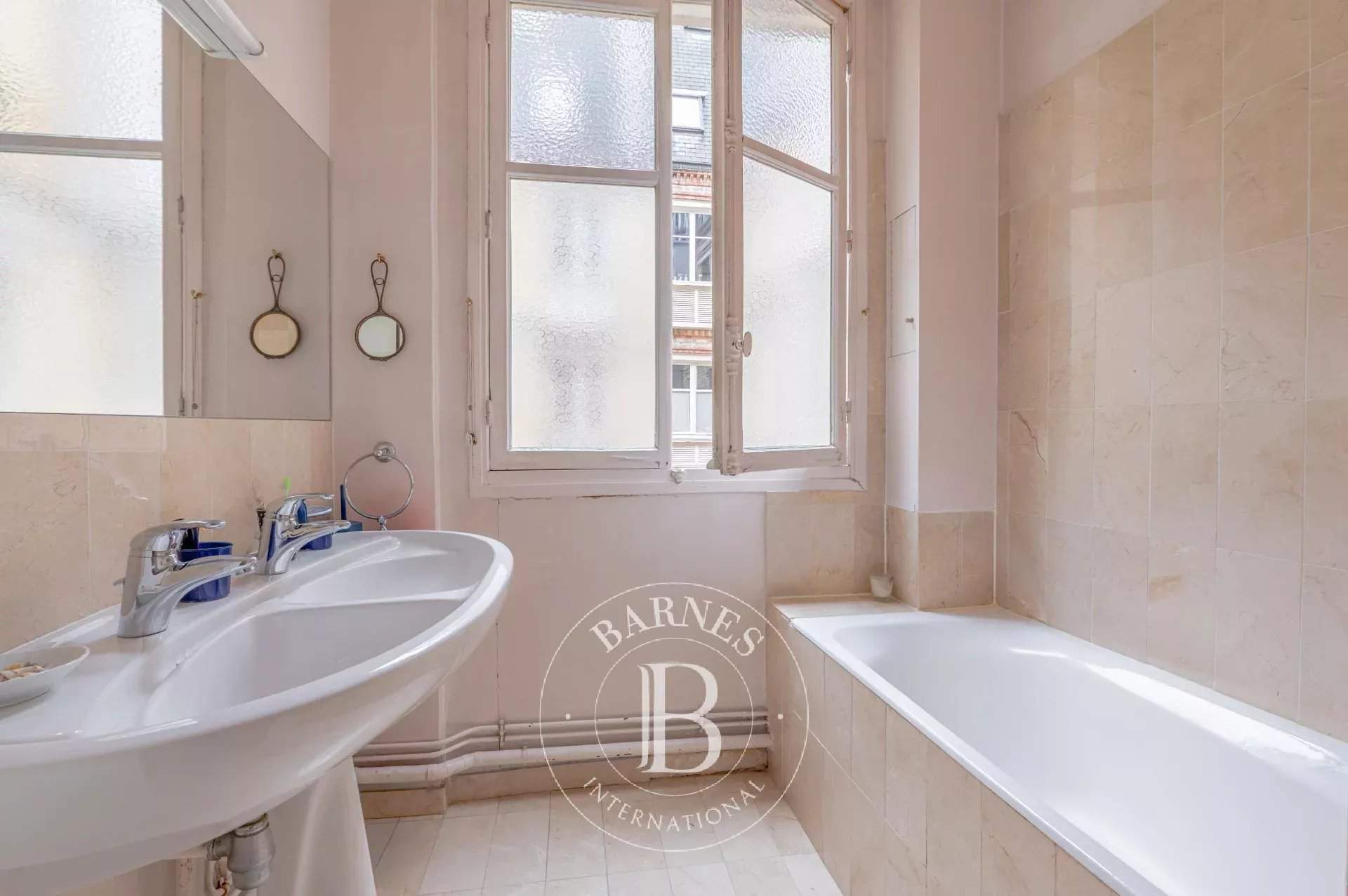 Paris  - Appartement 4 Pi&egrave;ces 3 Chambres - picture 15