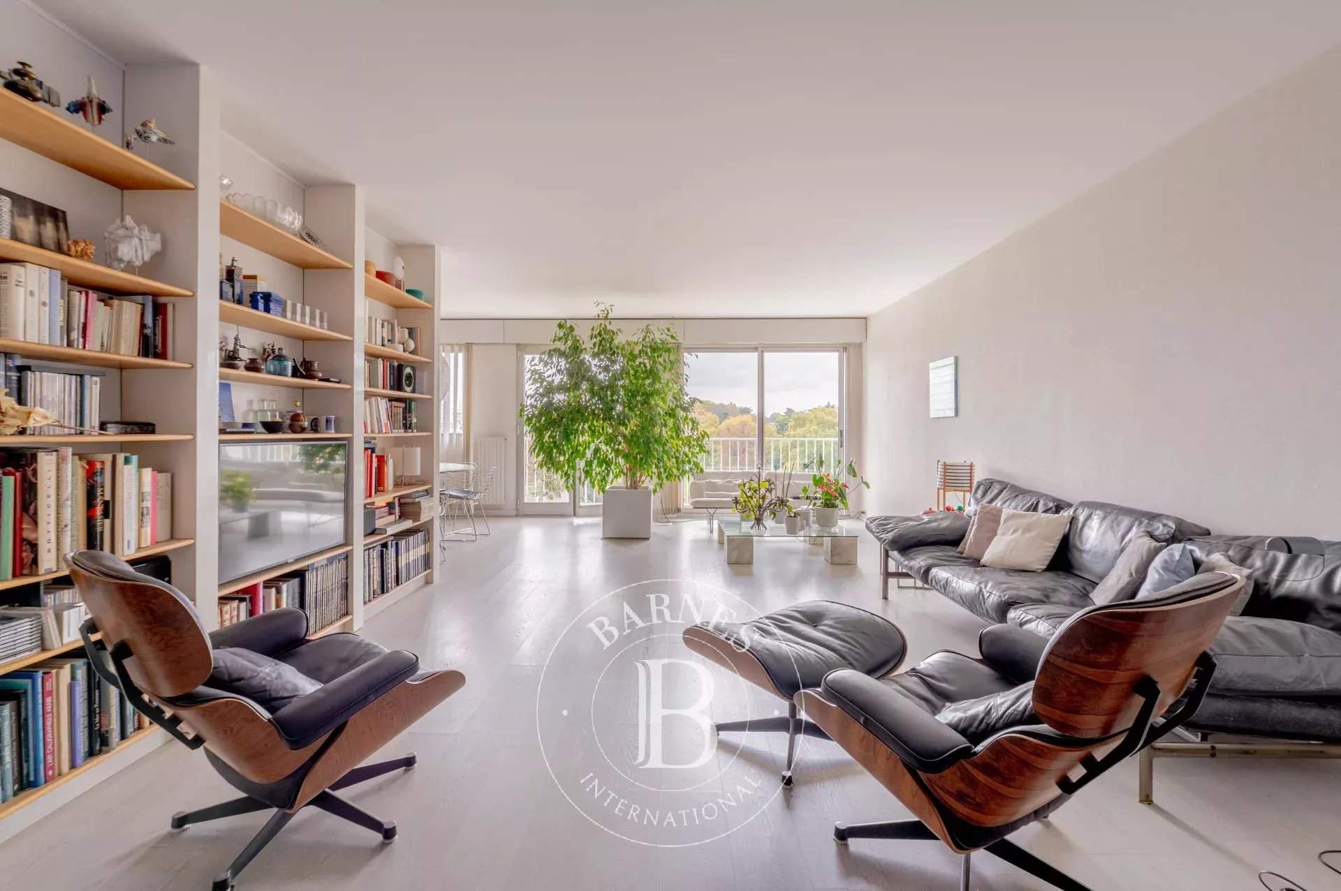 Paris  - Appartement 5 Pièces 3 Chambres - picture 2