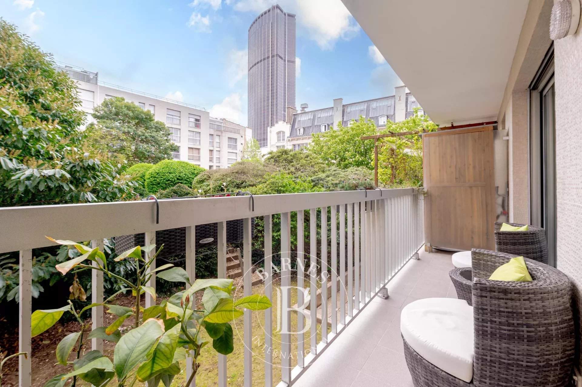 Paris  - Appartement 6 Pi&egrave;ces 4 Chambres - picture 1