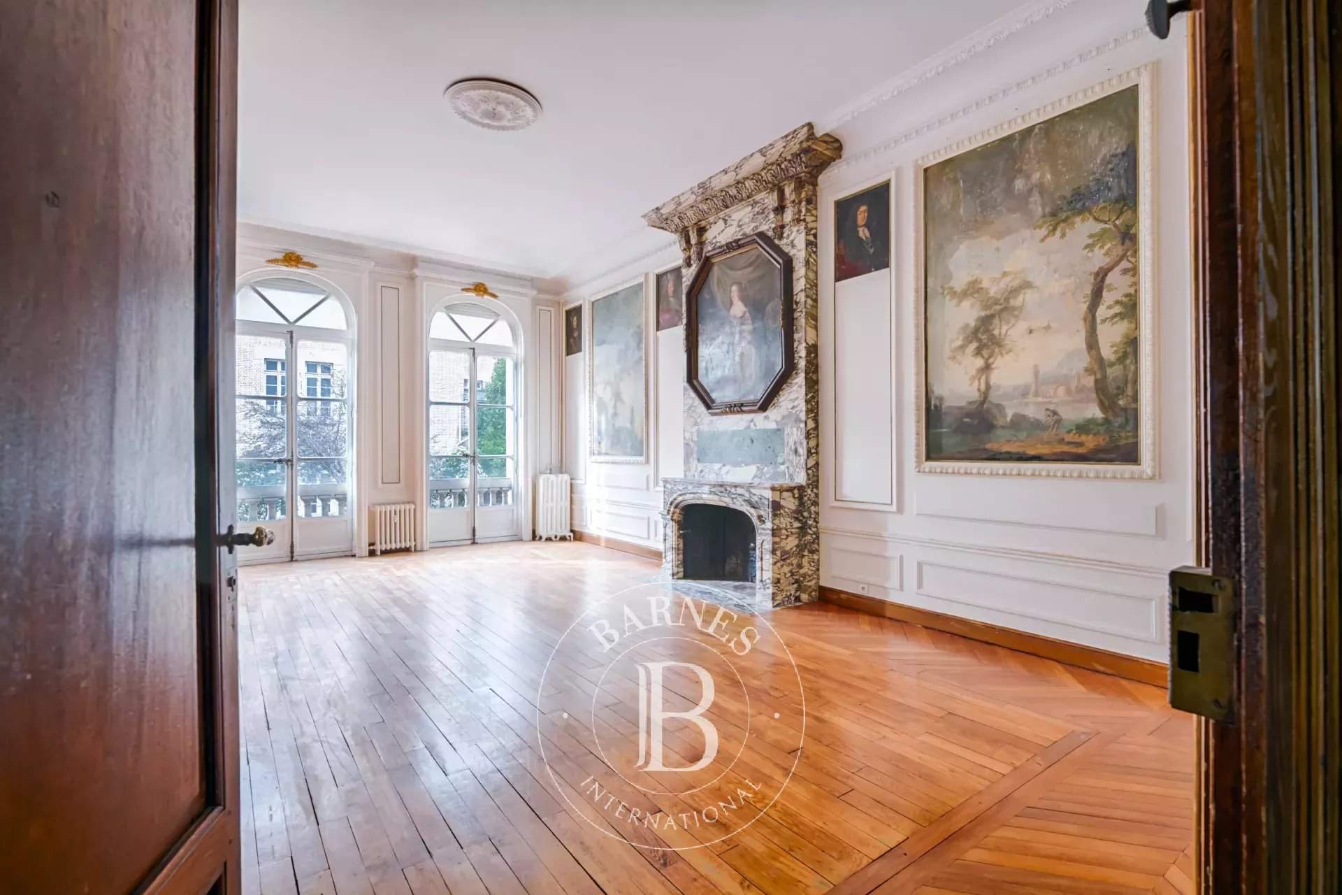 Paris  - Apartment 2 Bedrooms - picture 1