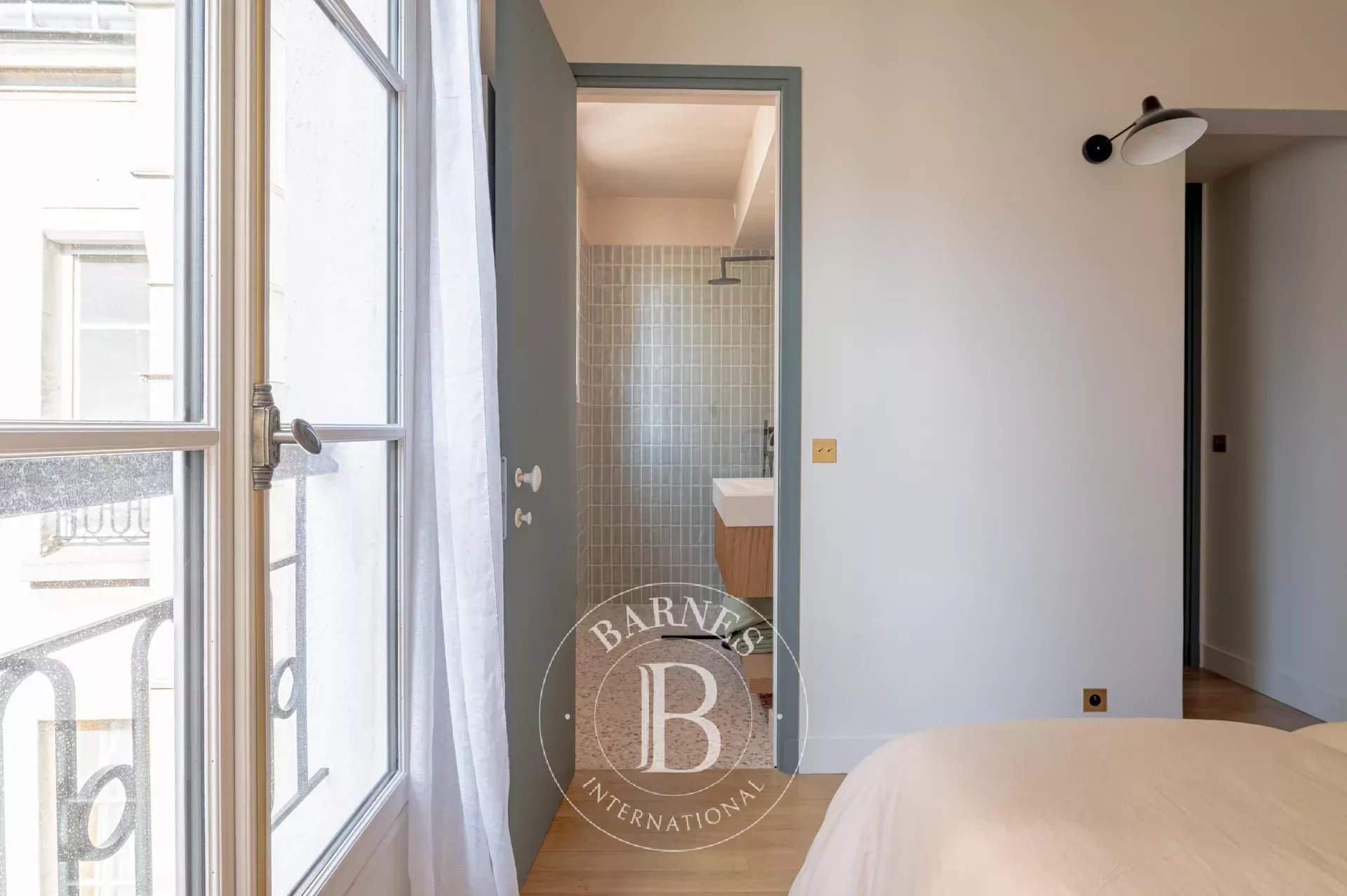 Paris  - Apartment 2 Bedrooms - picture 12