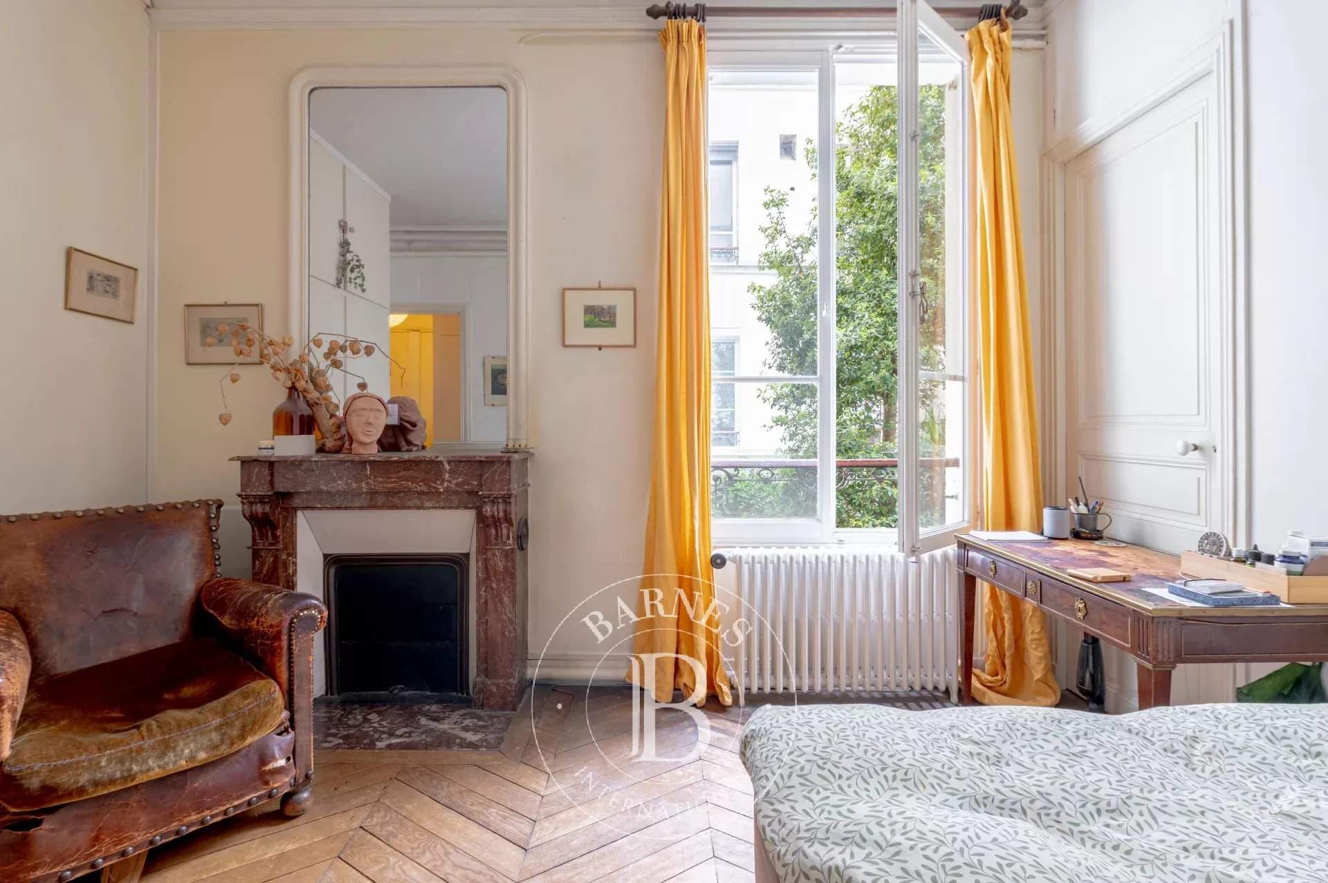 Paris  - Appartement 5 Pi&egrave;ces 3 Chambres - picture 4