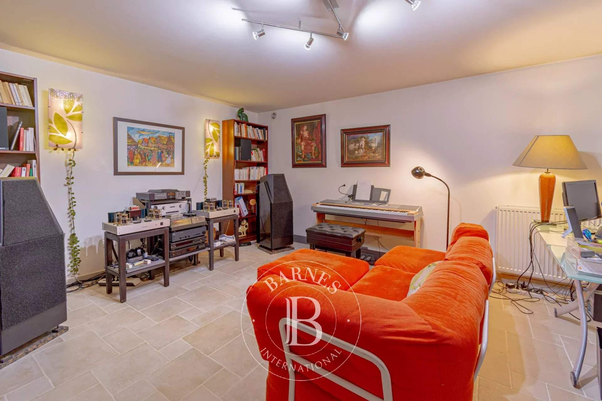 Paris  - Apartment 3 Bedrooms - picture 11