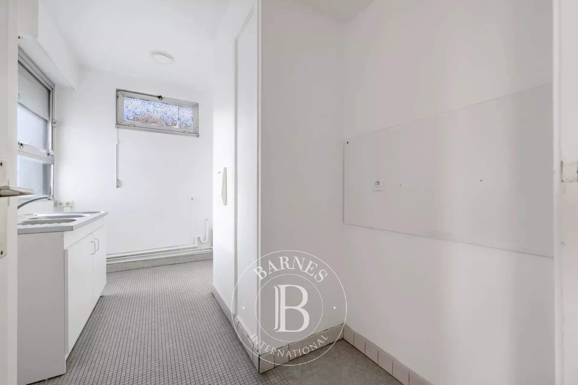 Paris  - Apartment 2 Bedrooms - picture 6