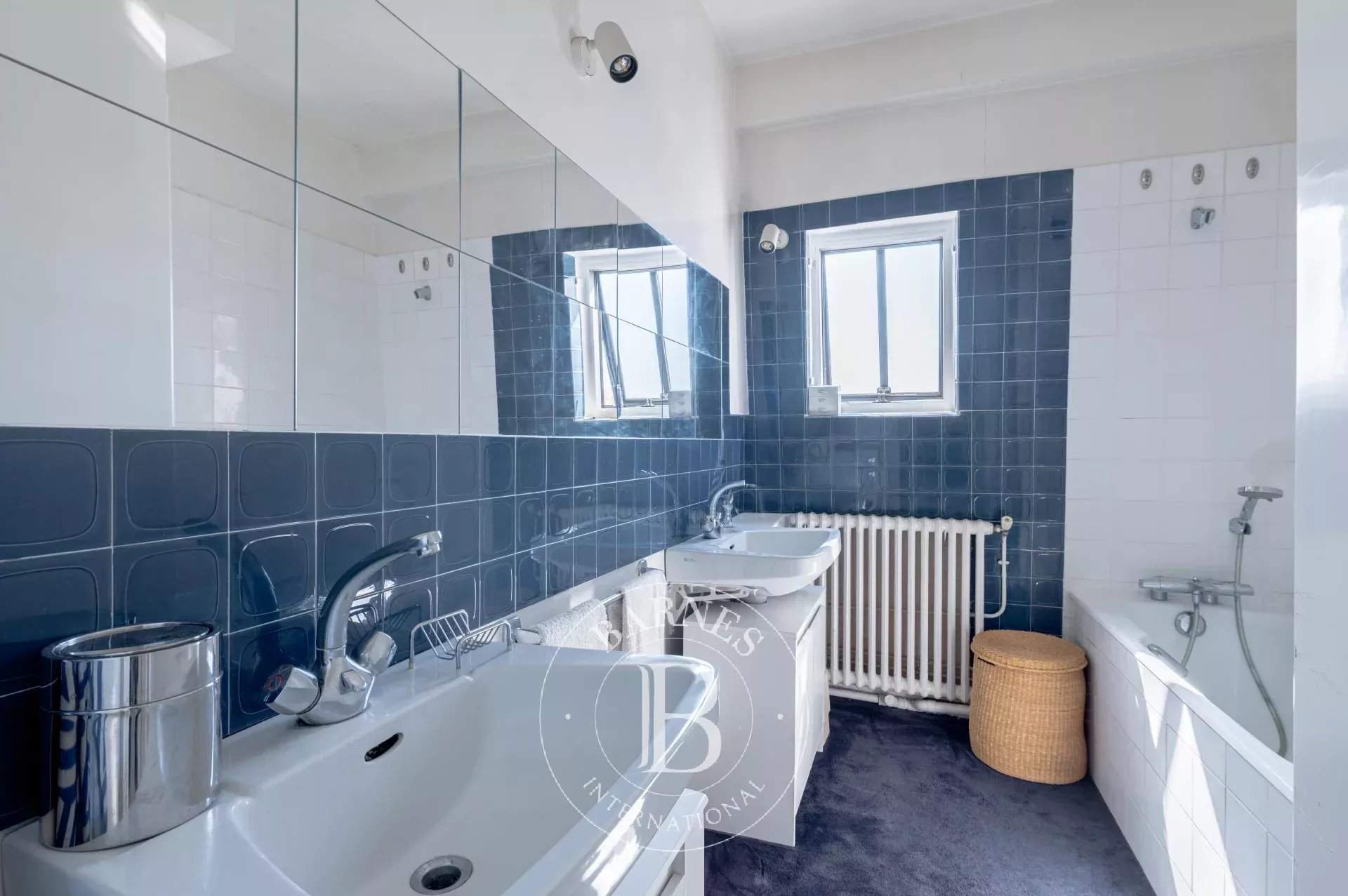 Paris  - Apartment 3 Bedrooms - picture 14