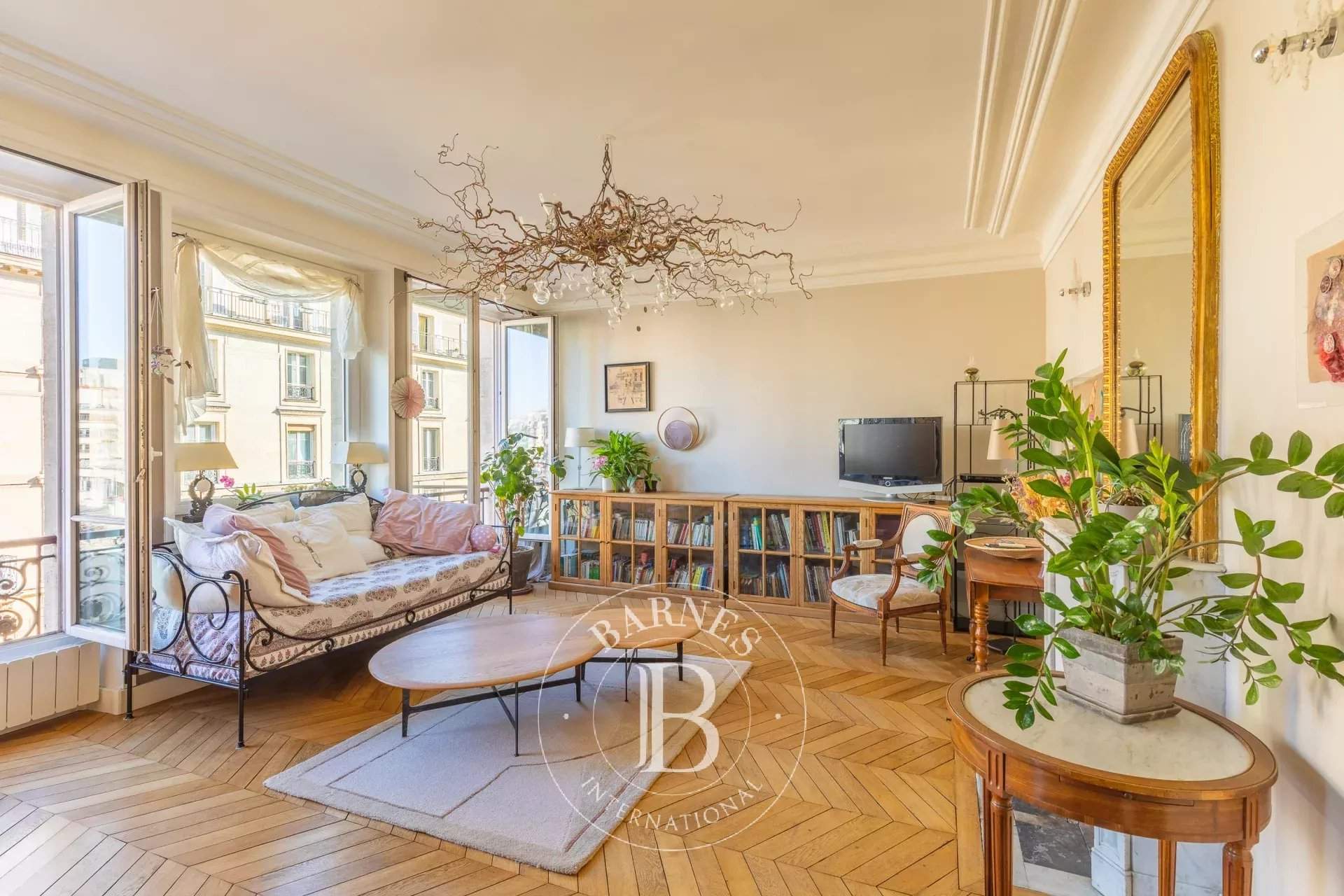 Paris  - Apartment 3 Bedrooms - picture 3