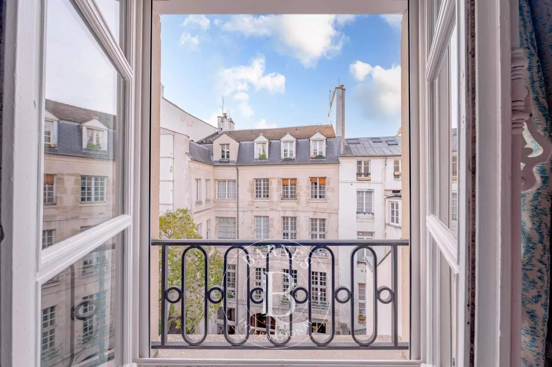 Paris  - Apartment 1 Bedroom - picture 1