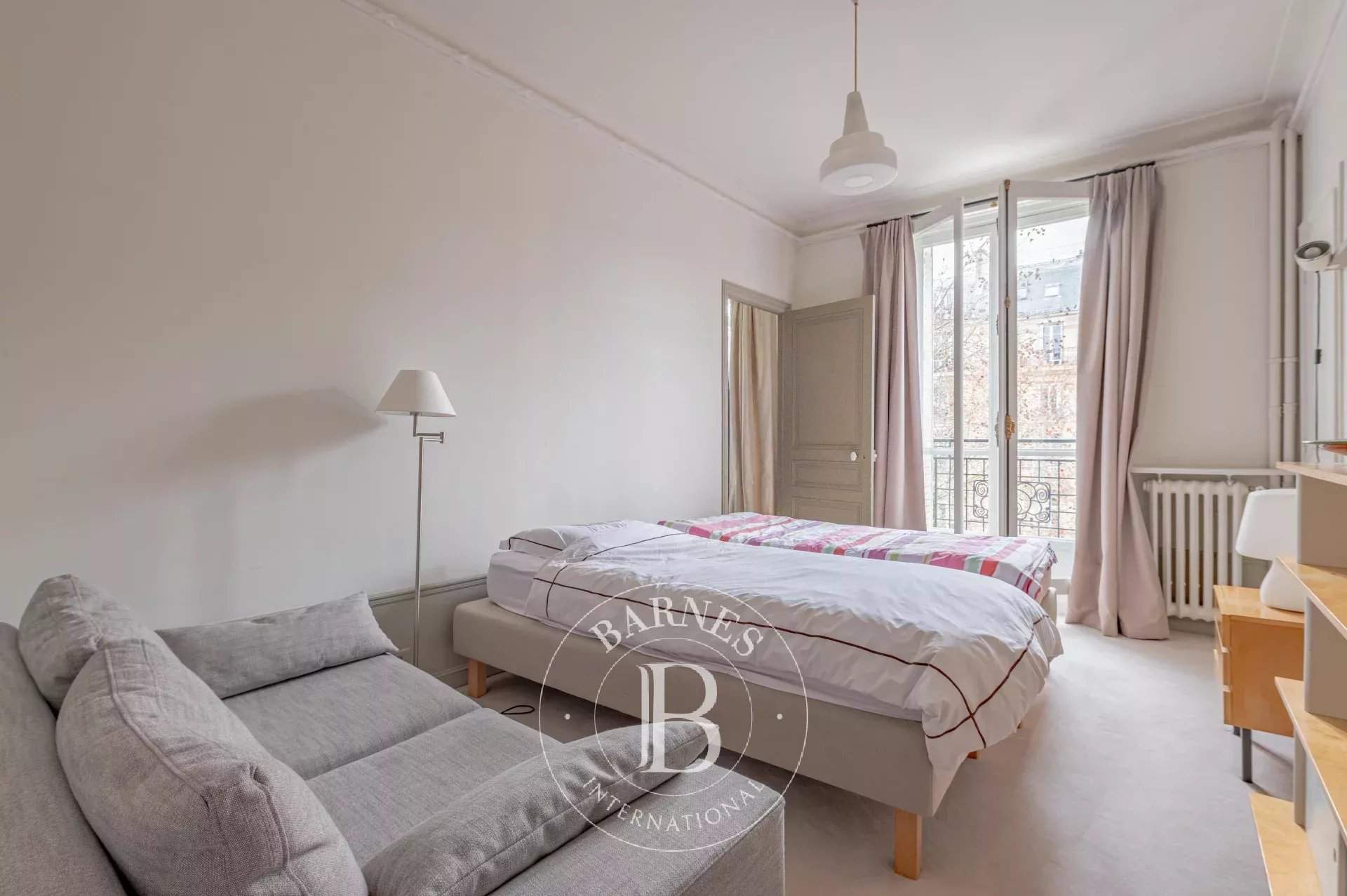 Paris  - Apartment 4 Bedrooms - picture 7