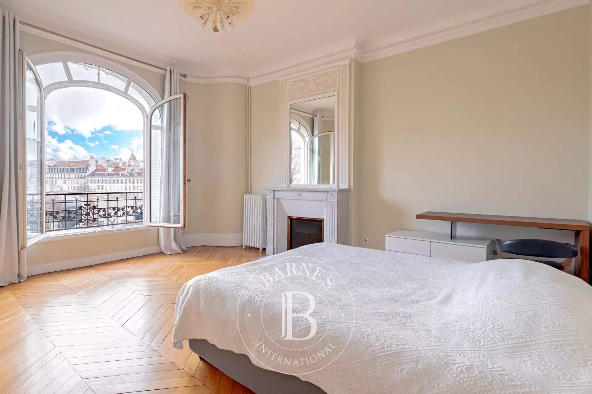 Paris  - Apartment 4 Bedrooms - picture 16