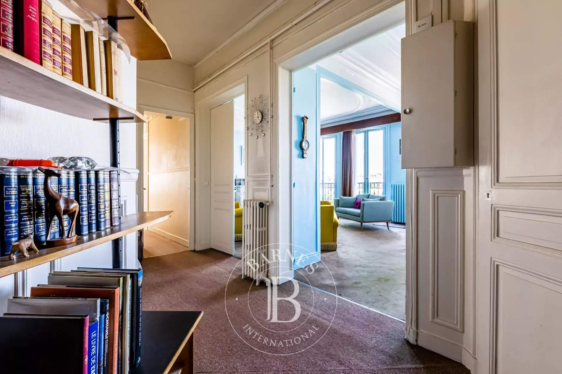 Paris  - Apartment 3 Bedrooms - picture 8