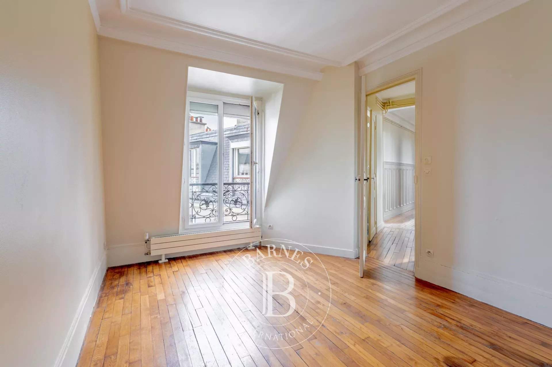 Paris  - Apartment 4 Bedrooms - picture 13