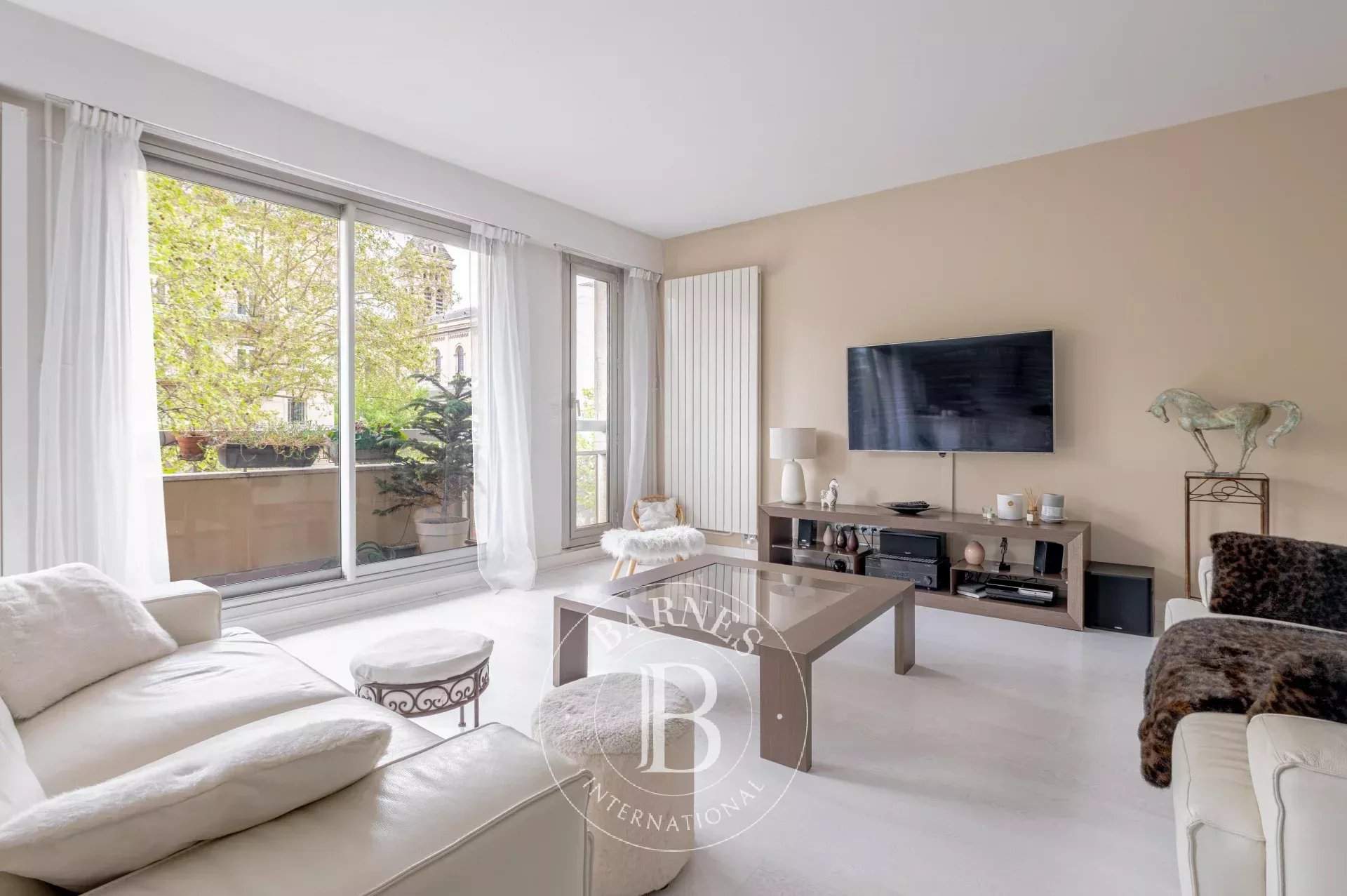 Paris  - Appartement 6 Pi&egrave;ces 4 Chambres - picture 6