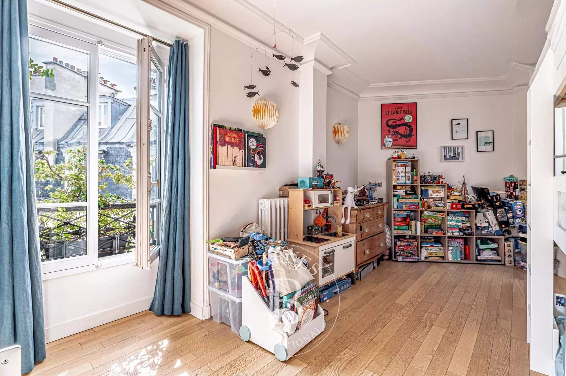 Paris  - Appartement 4 Pi&egrave;ces 2 Chambres - picture 10
