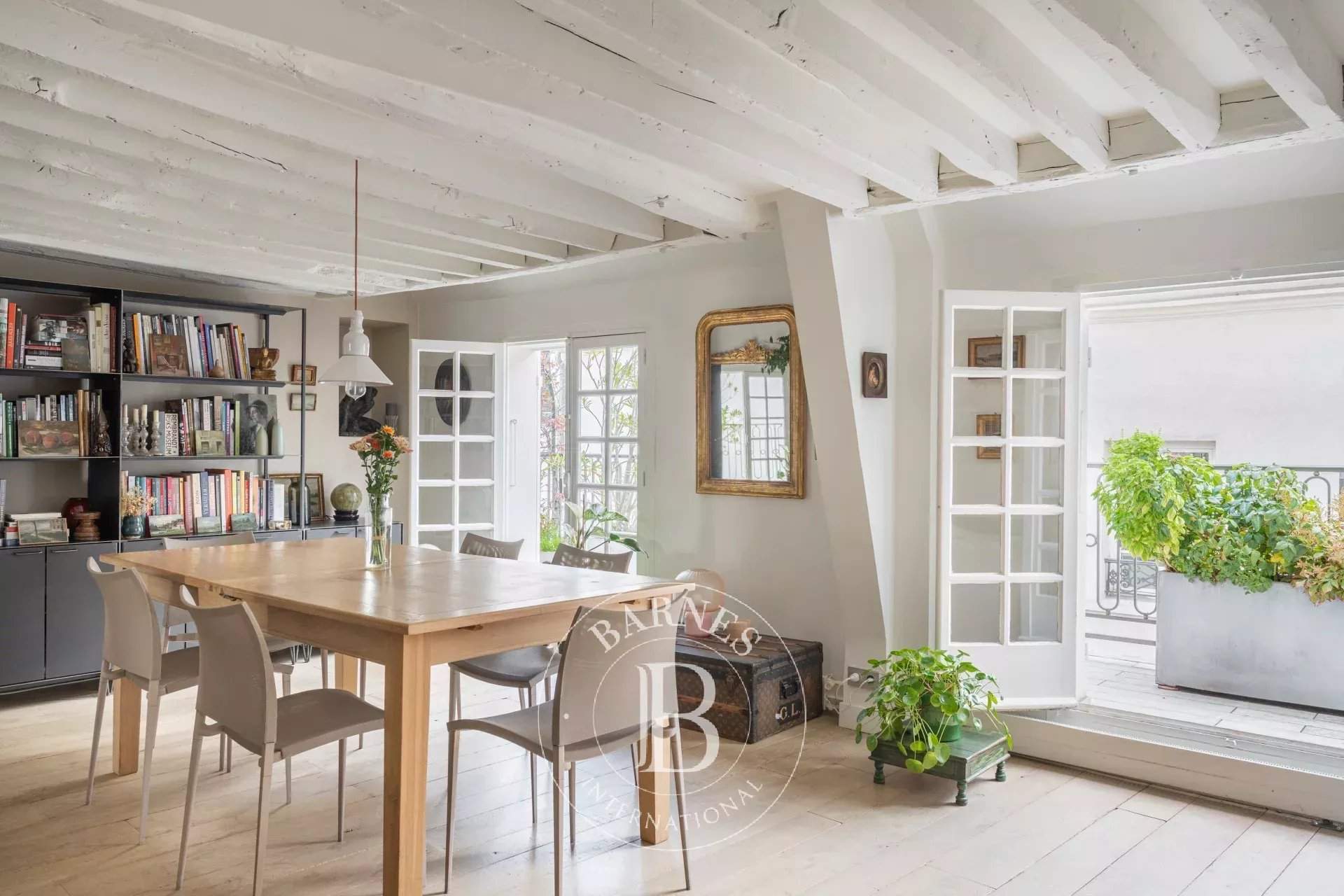 Paris  - Apartment 4 Bedrooms - picture 5