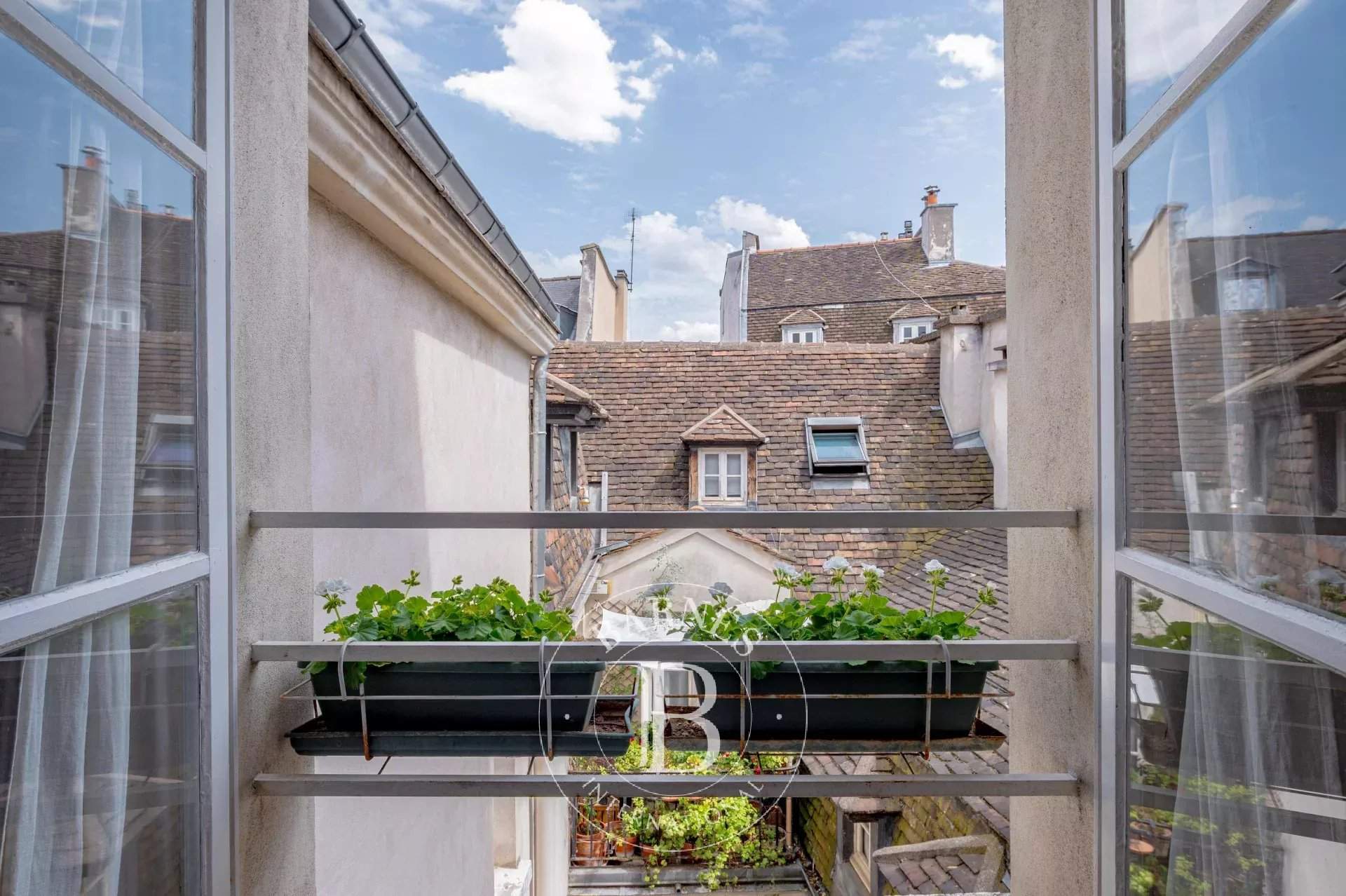 Paris  - Appartement 4 Pi&egrave;ces 2 Chambres - picture 10