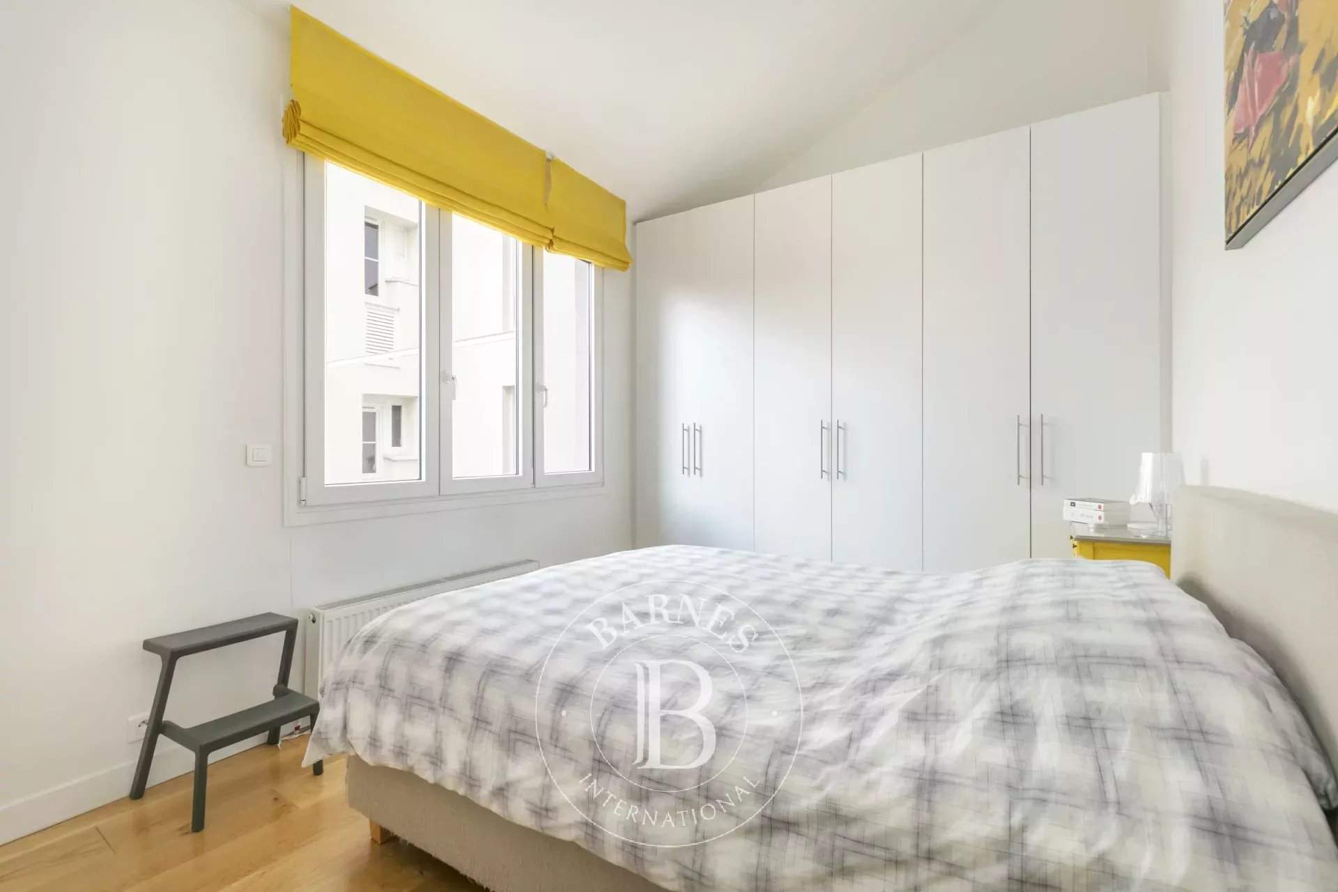 Paris  - Maison 6 Pi&egrave;ces 4 Chambres - picture 8