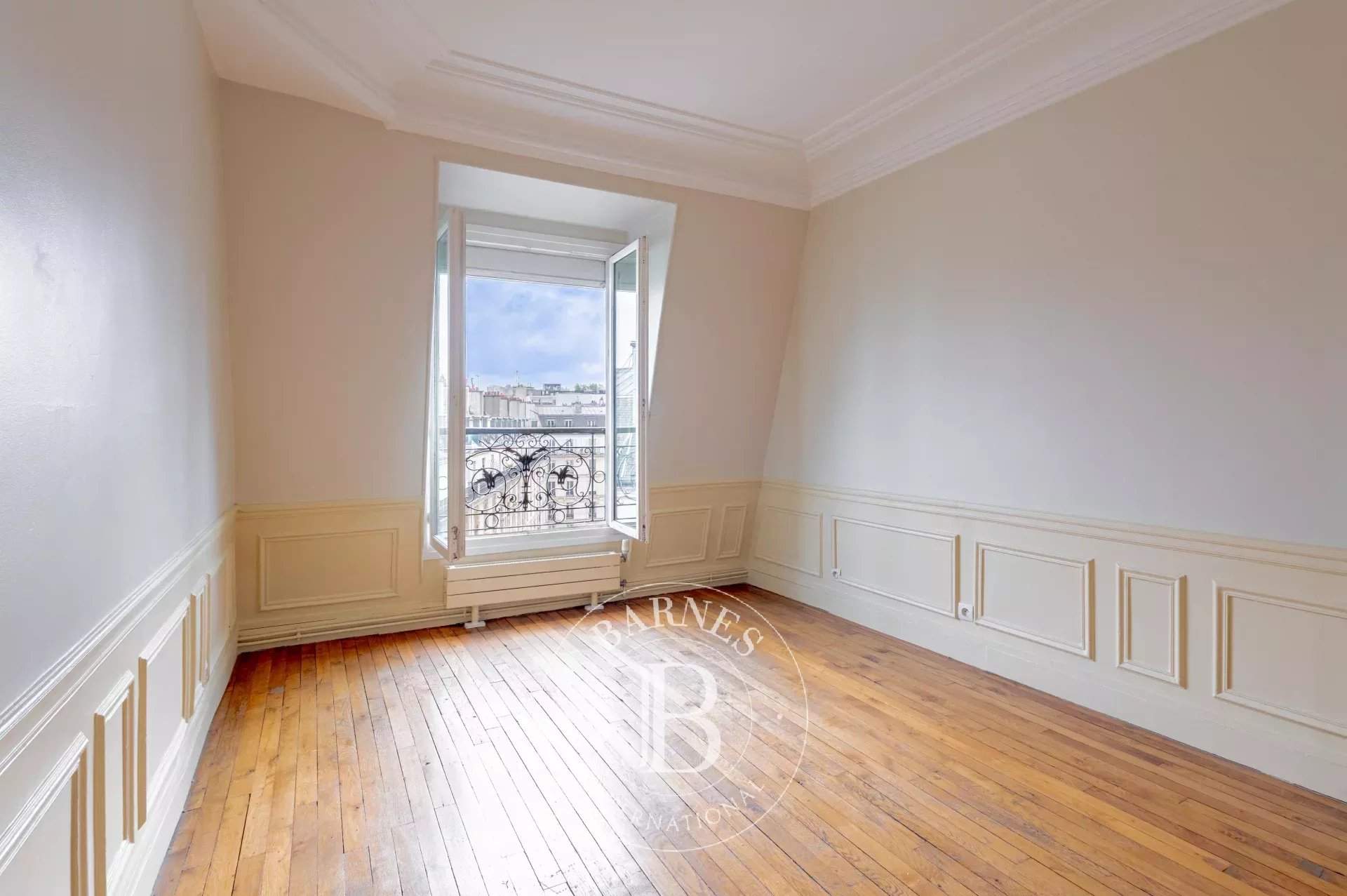 Paris  - Apartment 4 Bedrooms - picture 9