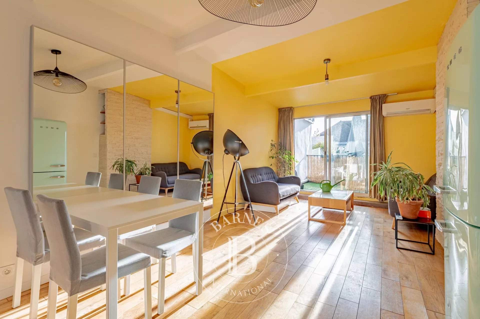 Paris  - Apartment 2 Bedrooms - picture 3