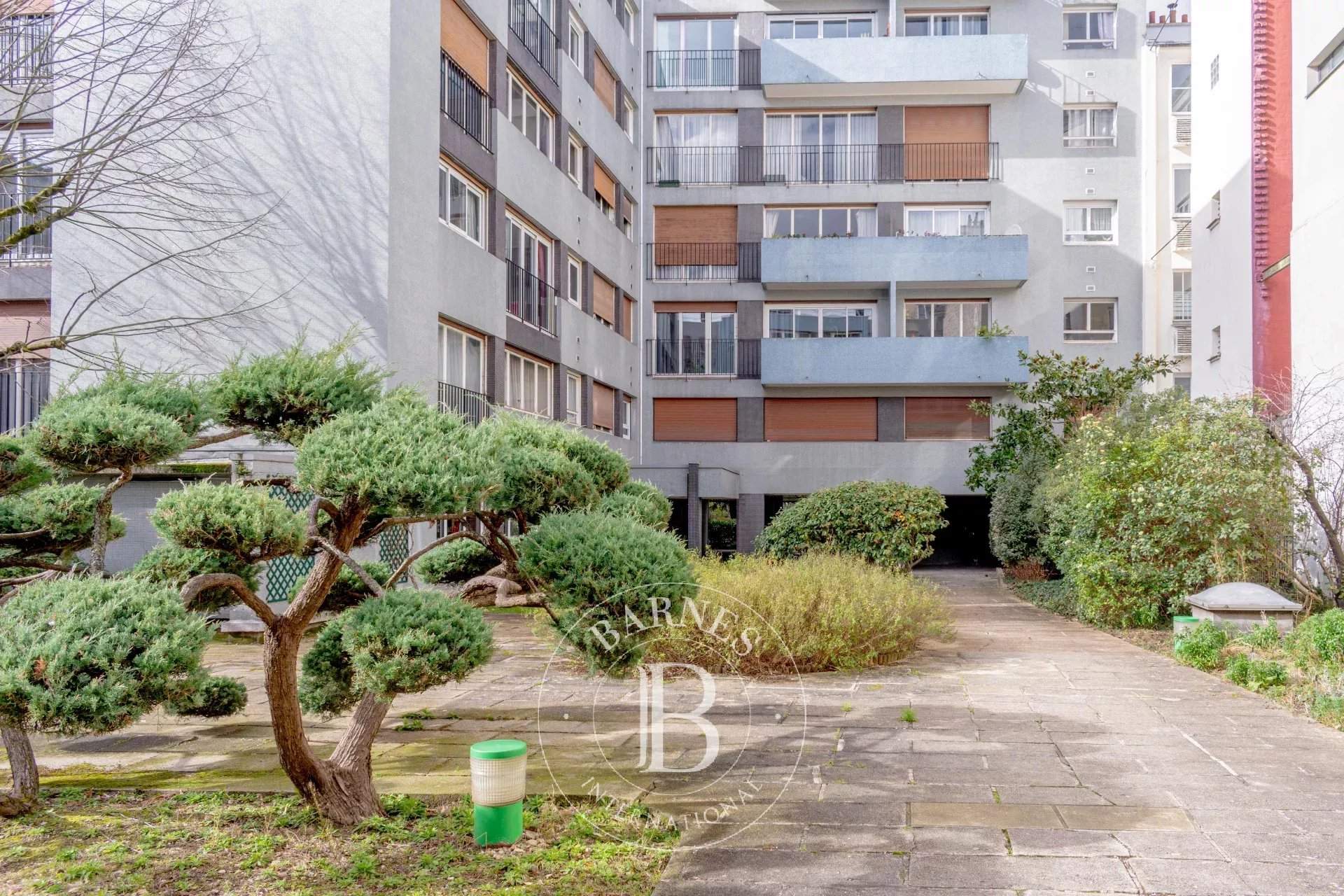 Paris  - Appartement 4 Pi&egrave;ces 2 Chambres - picture 10