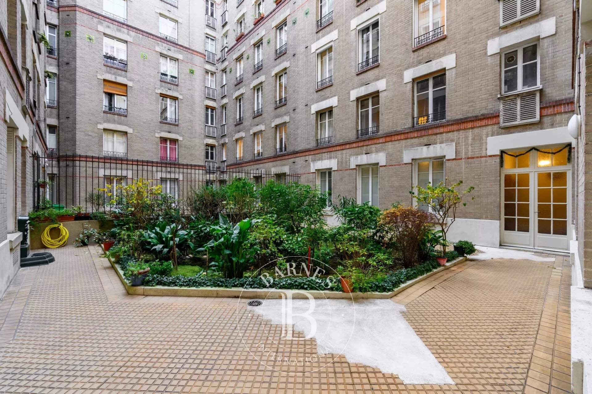 Paris  - Townhouse 2 Bedrooms - picture 12