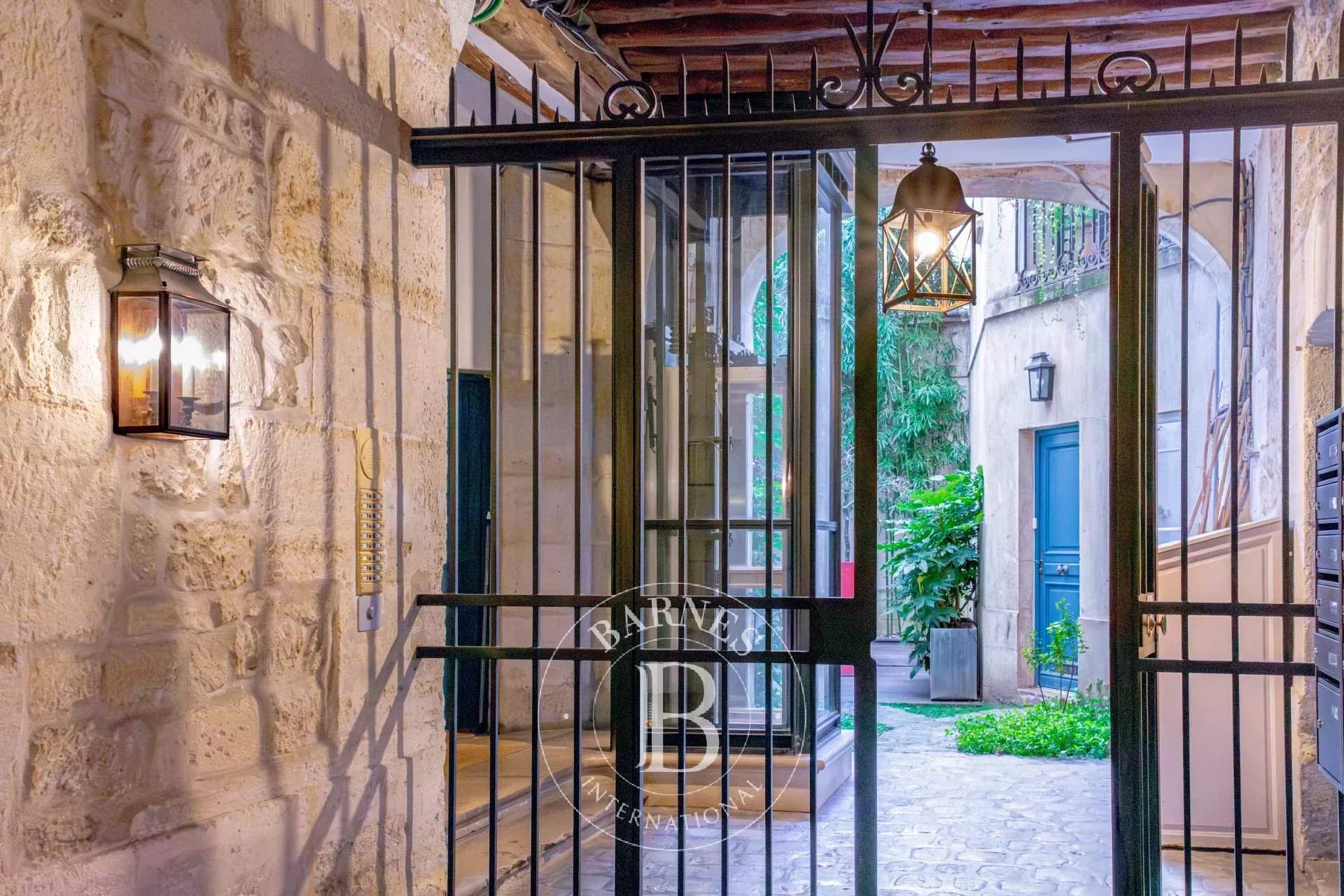 Paris  - Apartment  - picture 9