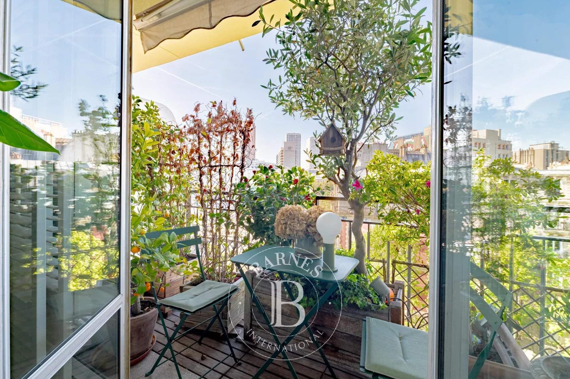 Paris  - Apartment 4 Bedrooms - picture 4