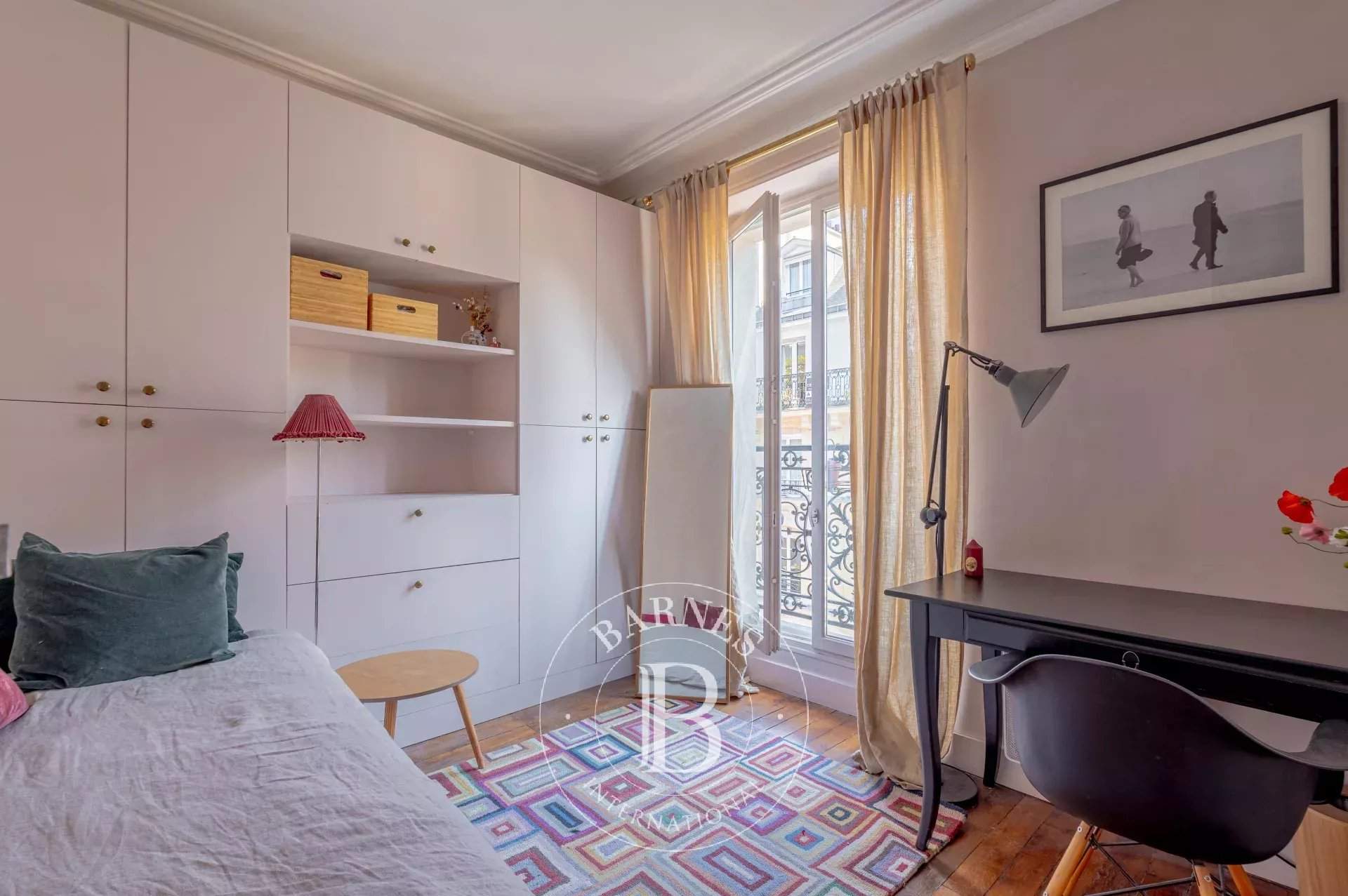 Paris  - Apartment 3 Bedrooms - picture 13