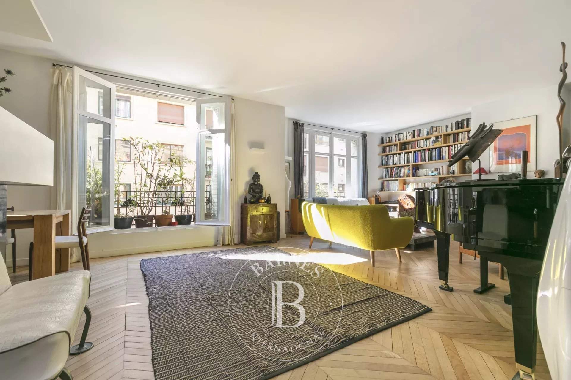 Paris  - Appartement 6 Pi&egrave;ces 4 Chambres - picture 2