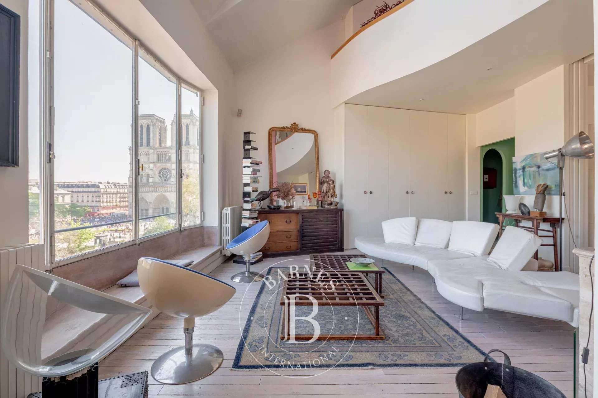 Paris  - Apartment 3 Bedrooms - picture 2