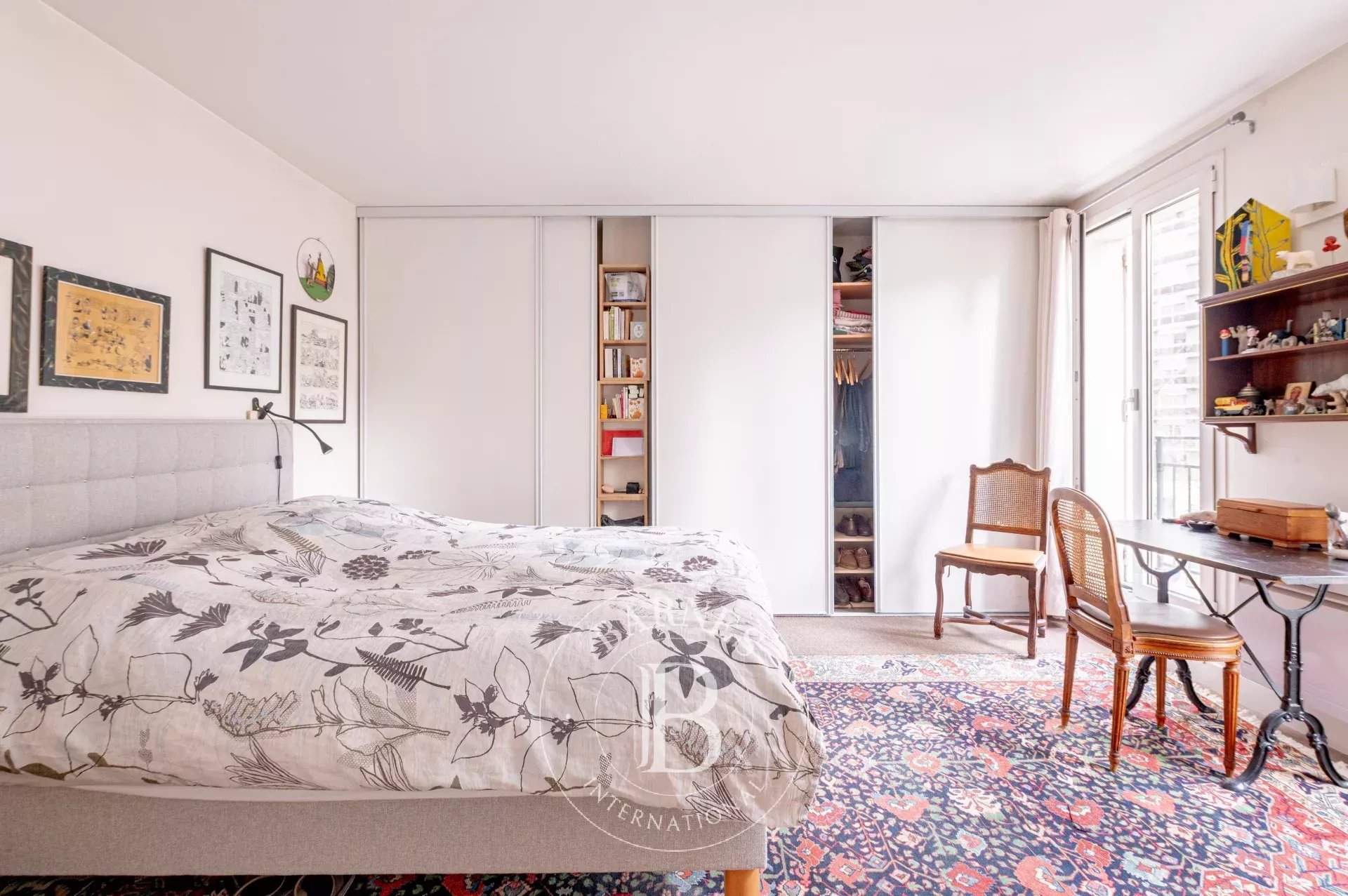 Paris  - House 3 Bedrooms - picture 12