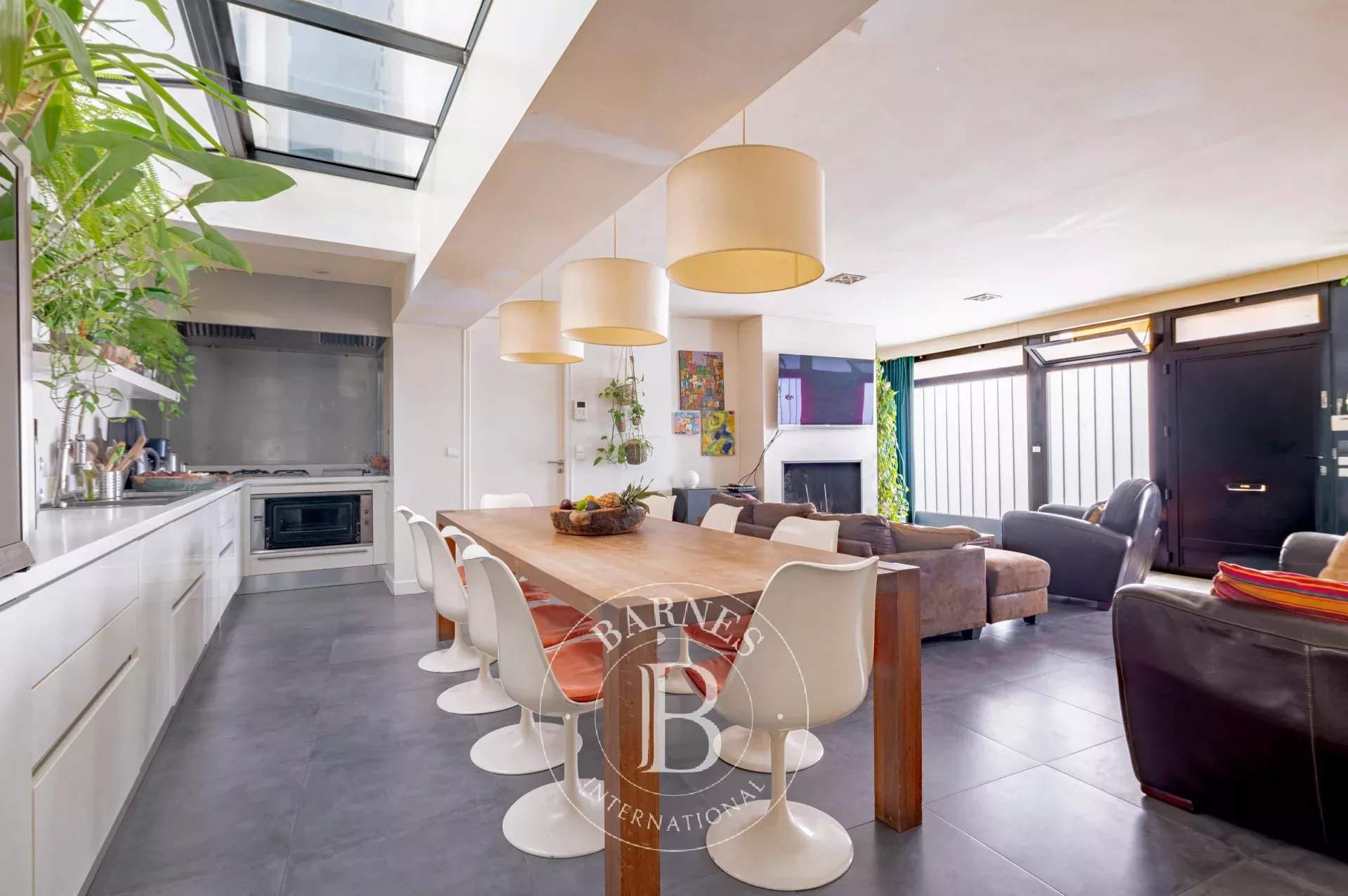 Paris  - House 3 Bedrooms - picture 3