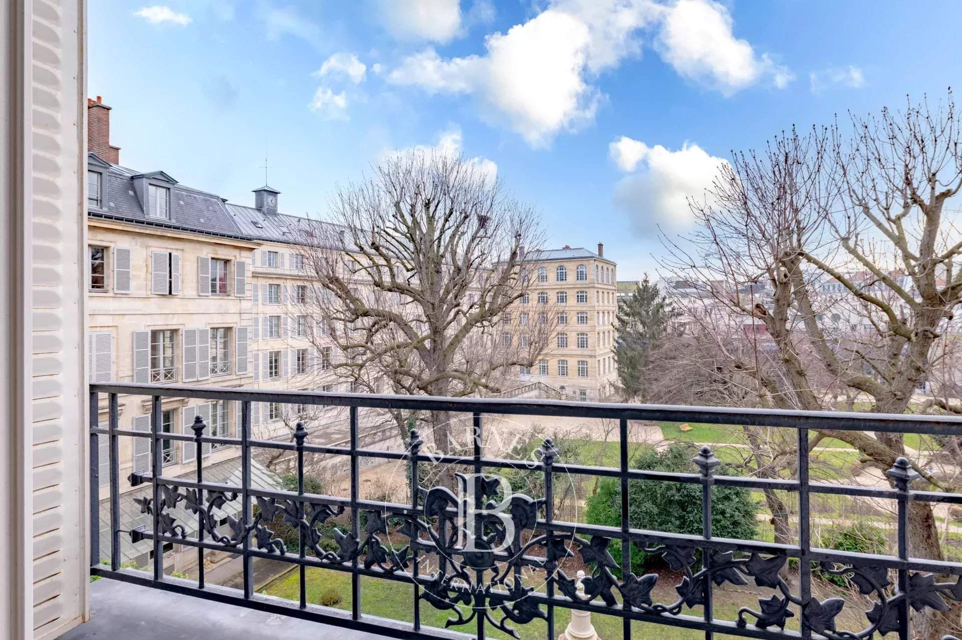 Paris  - Apartment 4 Bedrooms - picture 10