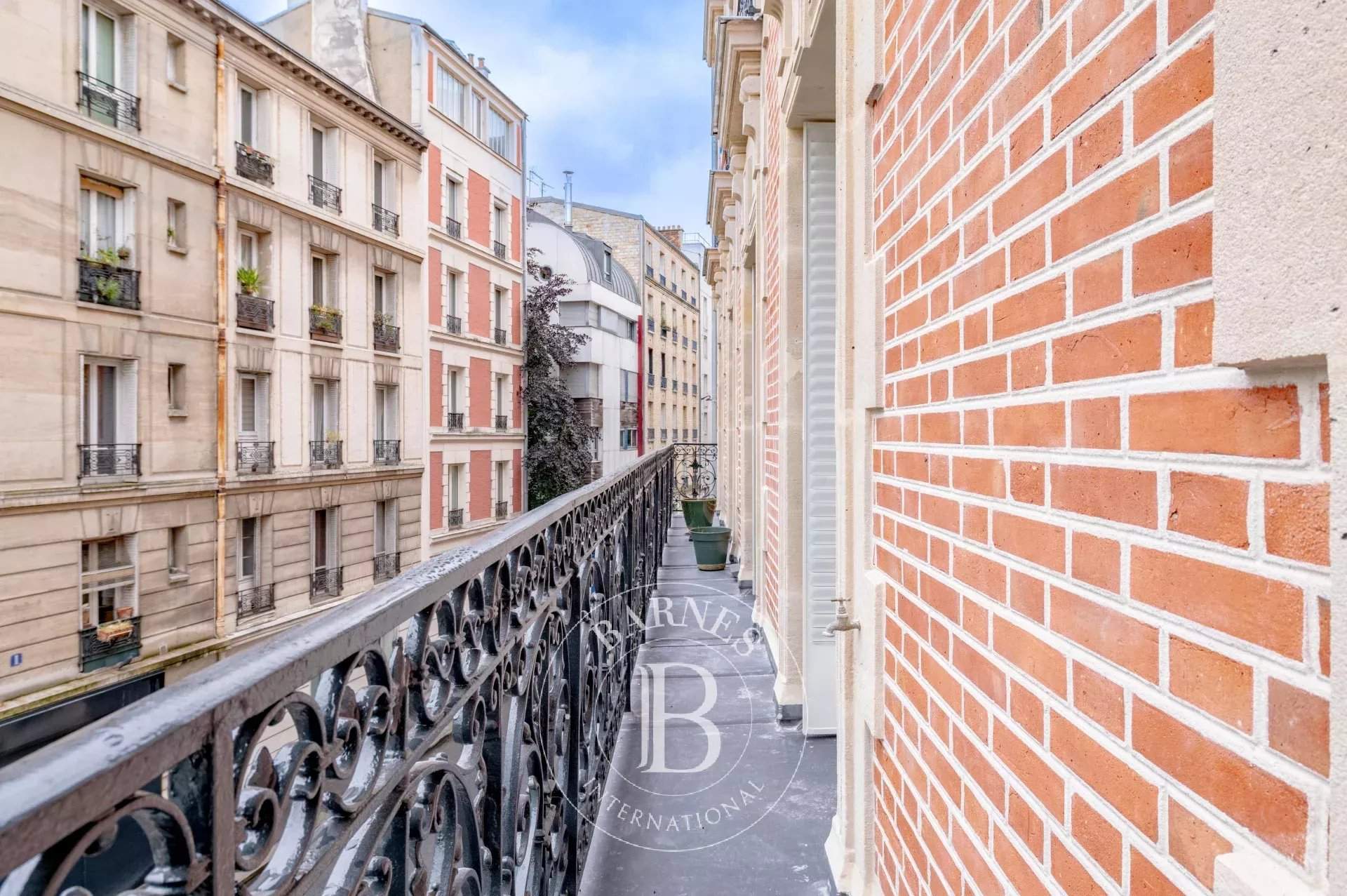 Paris  - Apartment 3 Bedrooms - picture 14