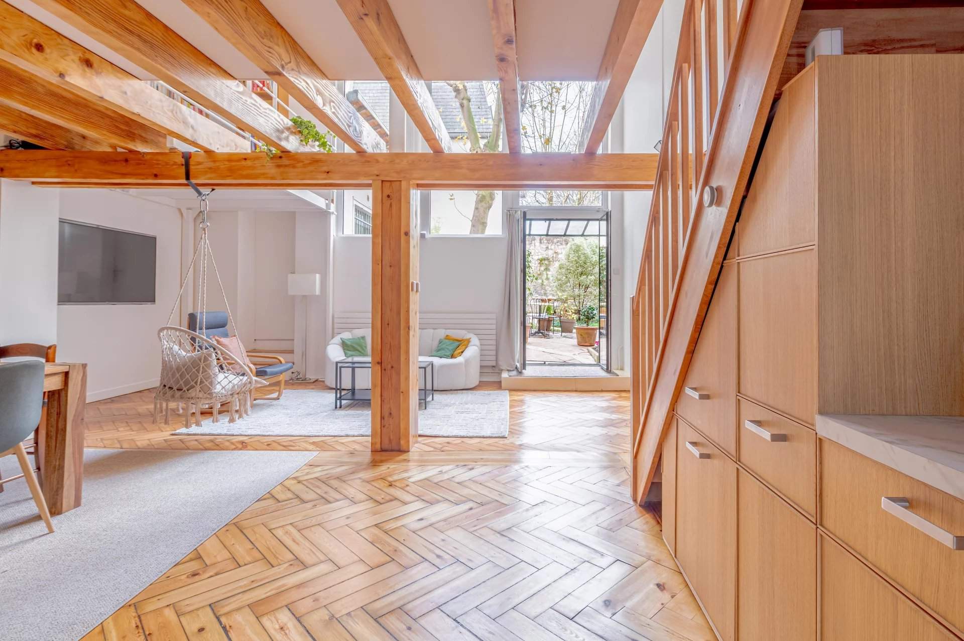 Paris  - Appartement 5 Pi&egrave;ces 2 Chambres - picture 3