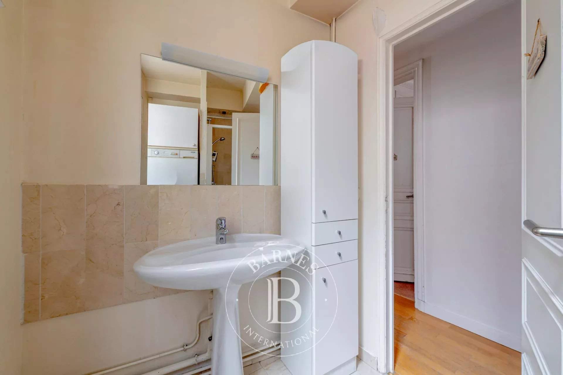 Paris  - Appartement 4 Pi&egrave;ces 3 Chambres - picture 11