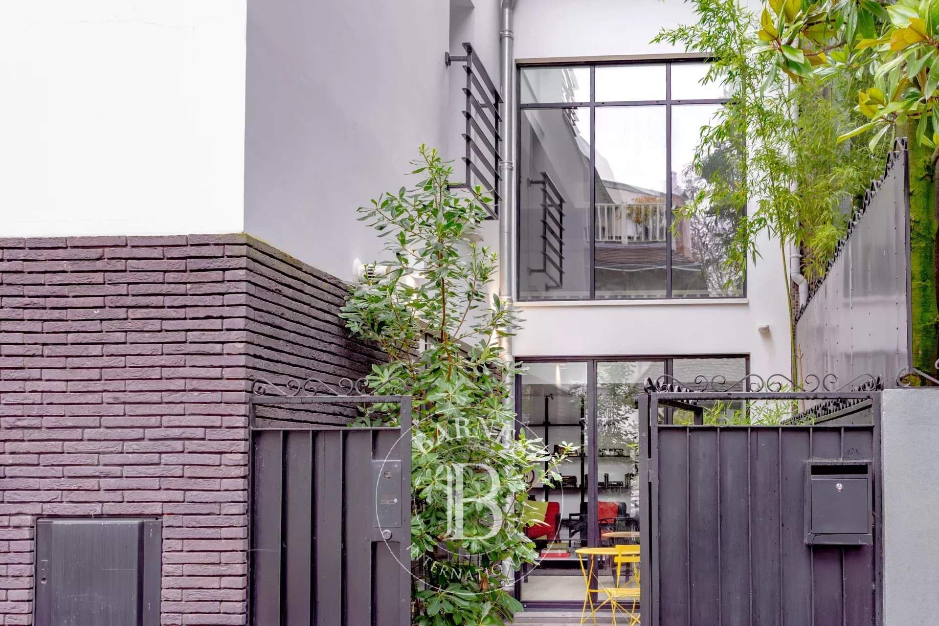 Paris  - House 4 Bedrooms - picture 17