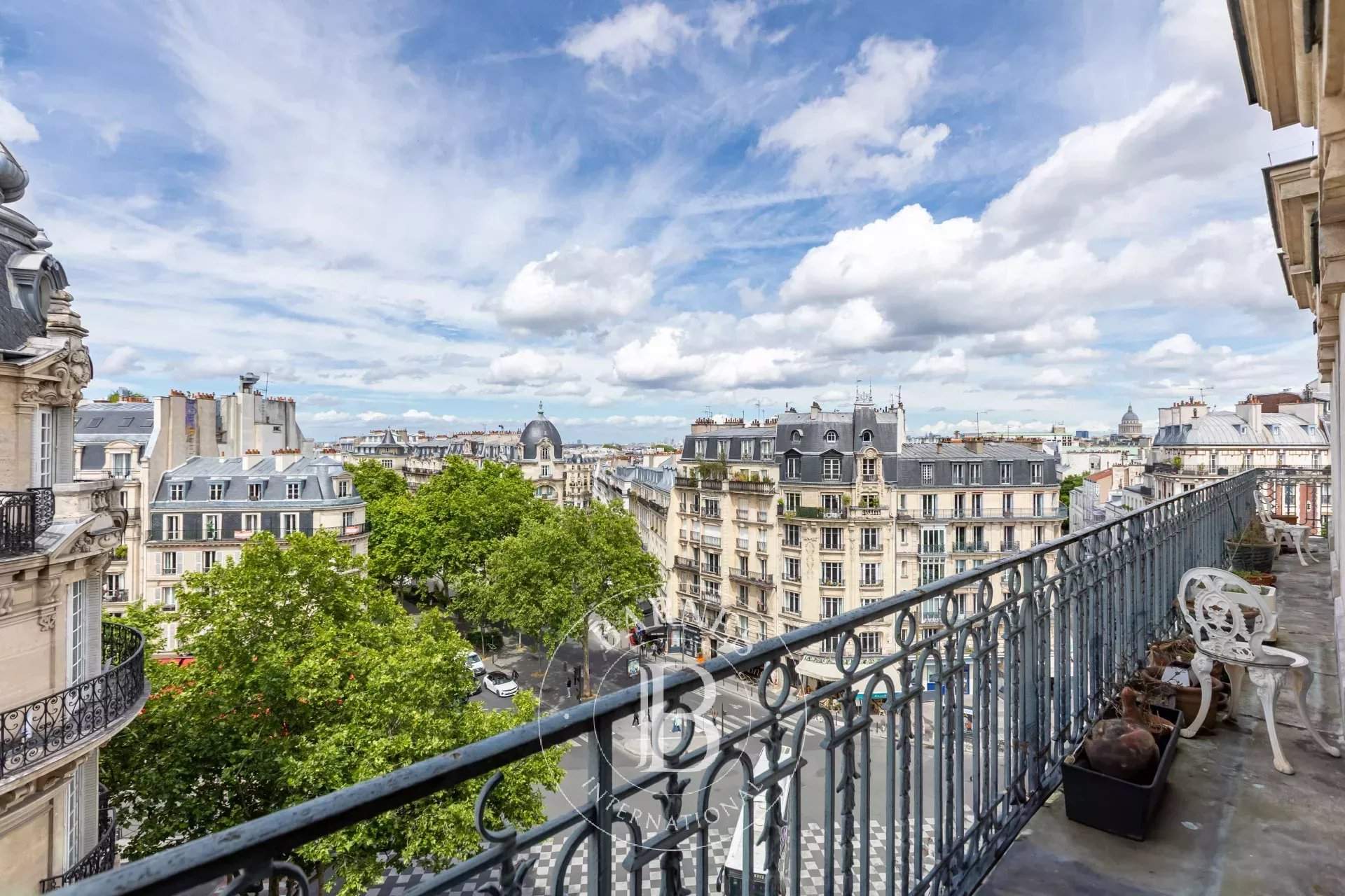 Paris  - Apartment 3 Bedrooms - picture 12