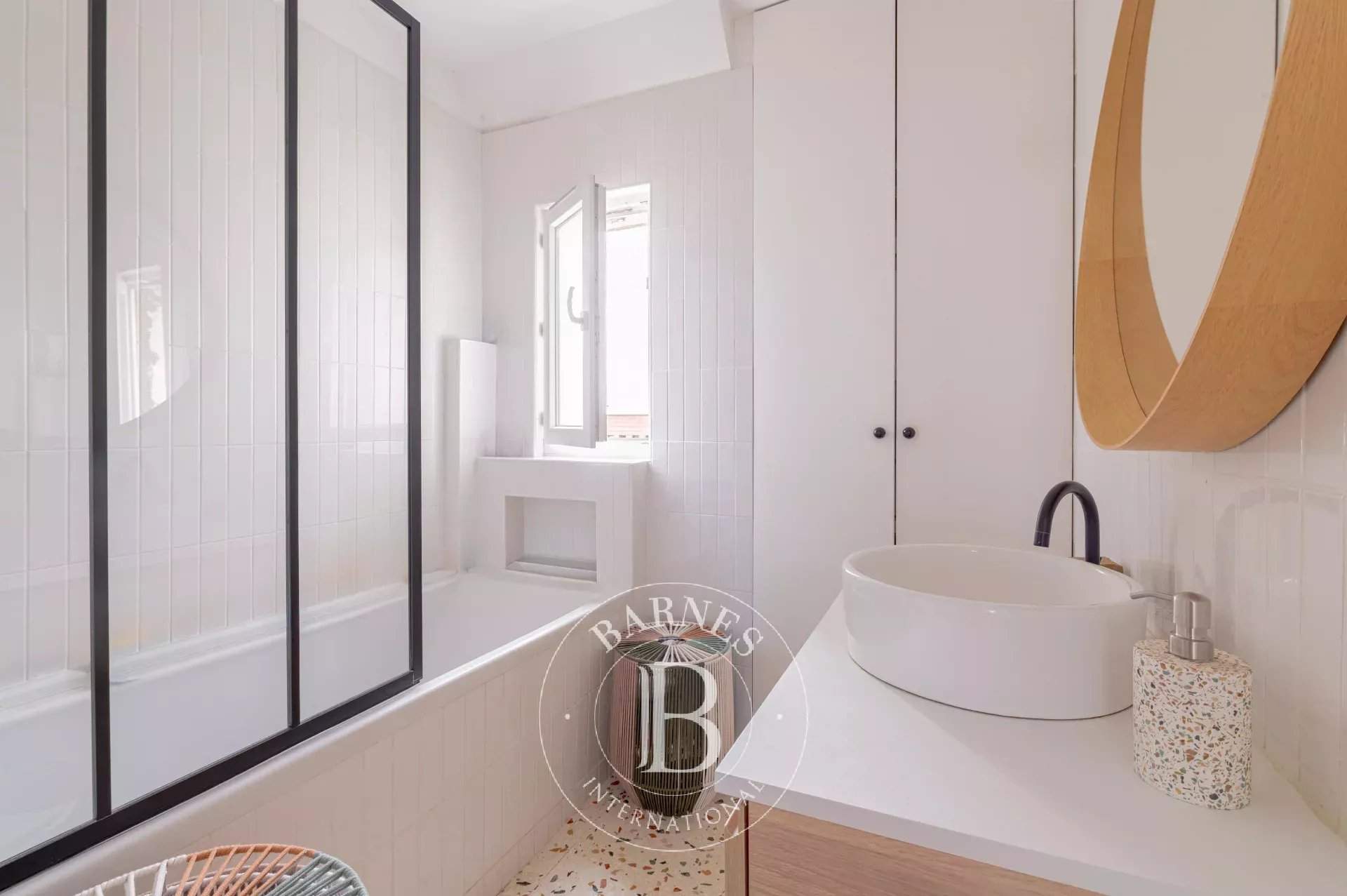 Paris  - Appartement 5 Pi&egrave;ces - picture 12