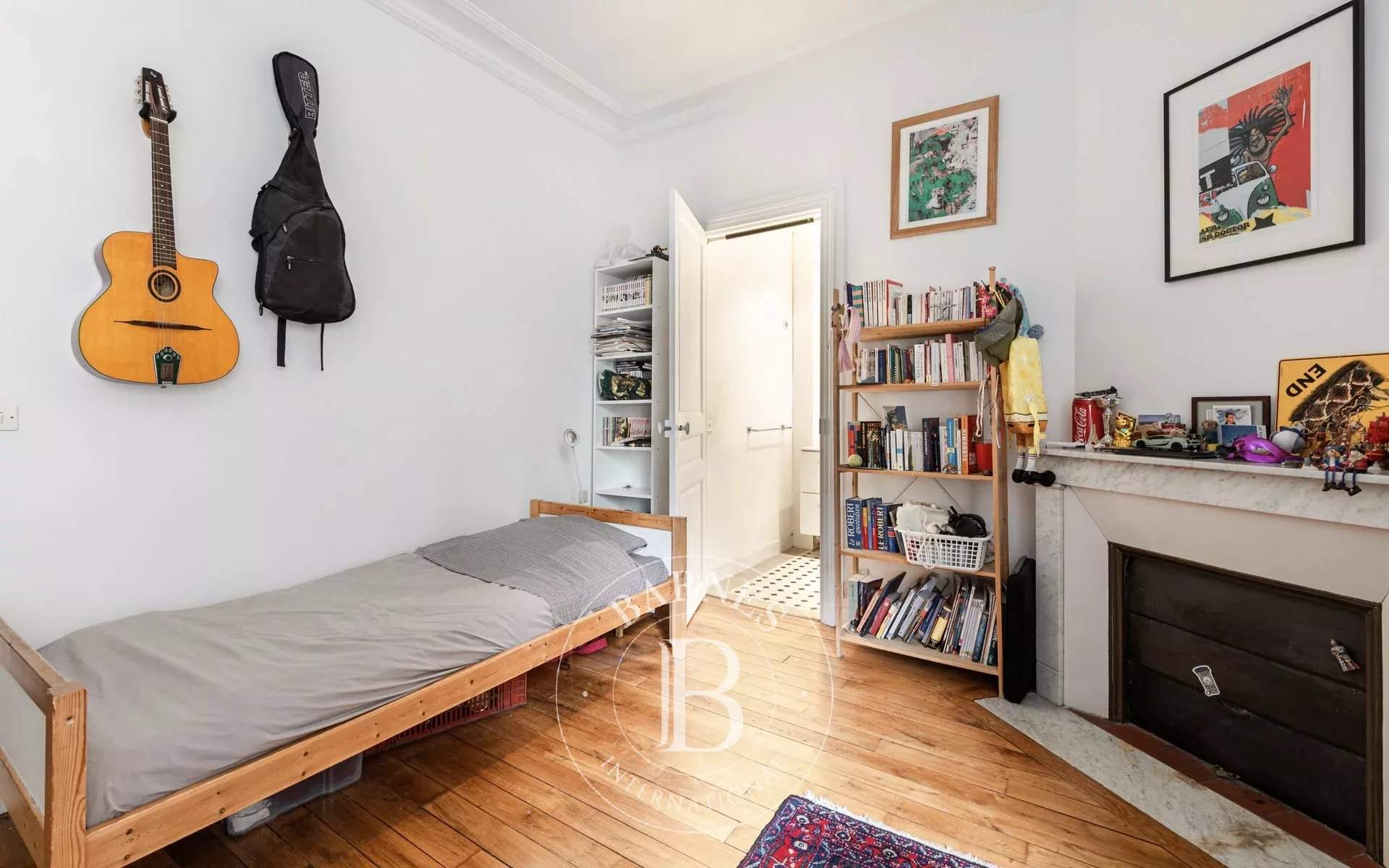 Paris  - Apartment 2 Bedrooms - picture 11