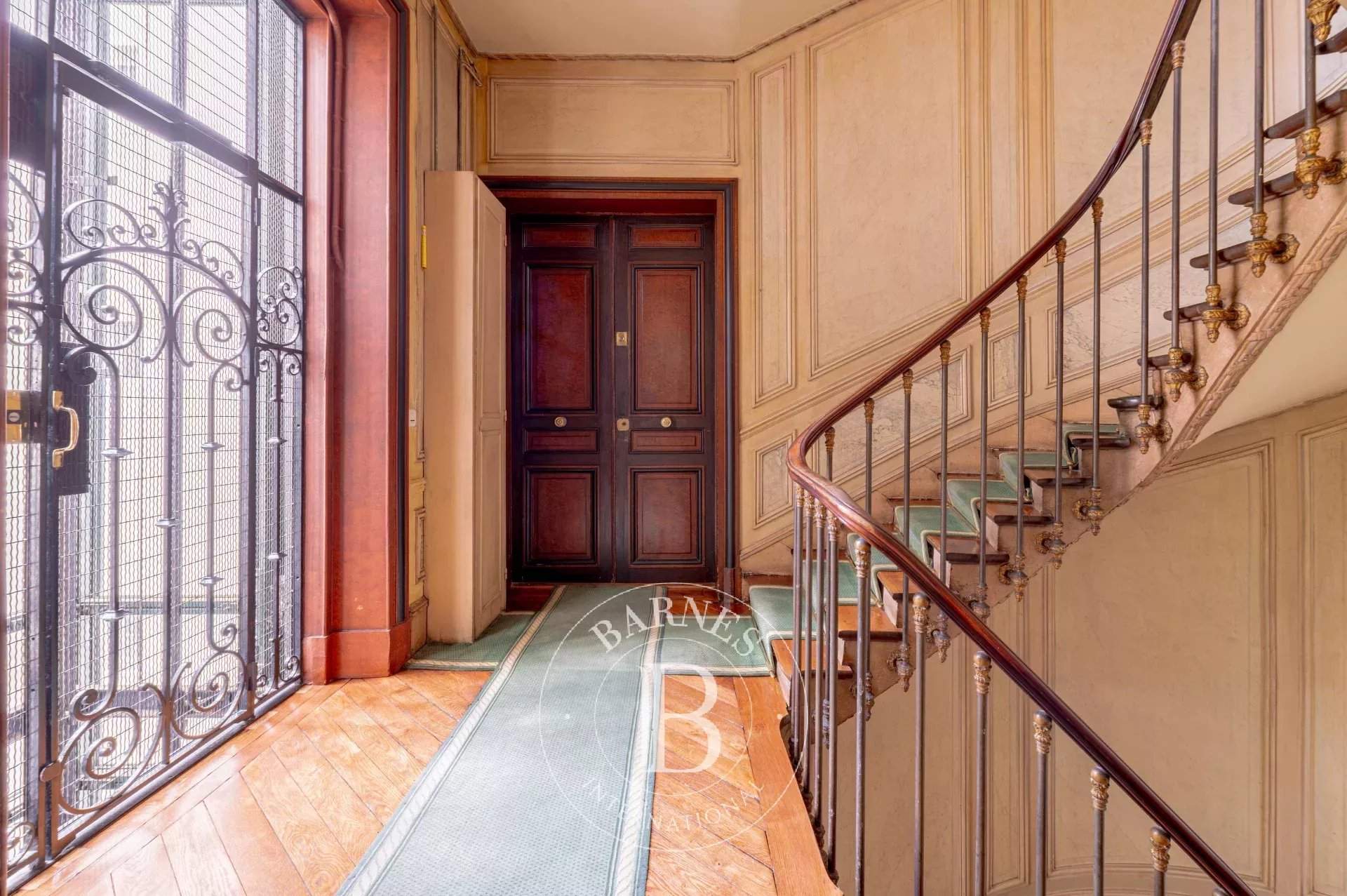 Paris  - Apartment 3 Bedrooms - picture 13