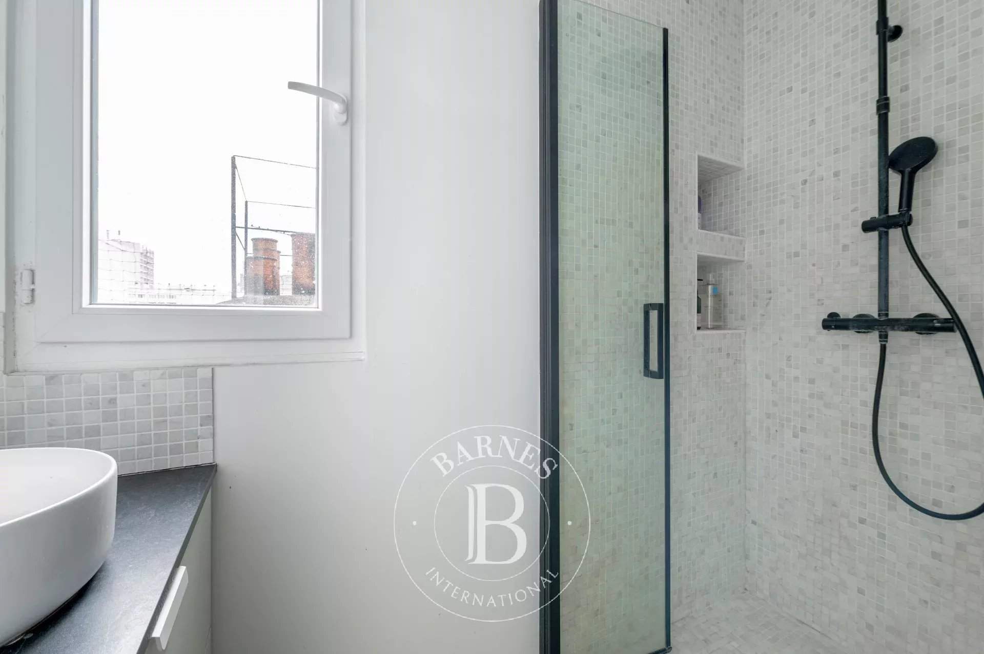 Paris  - Appartement 5 Pi&egrave;ces - picture 9