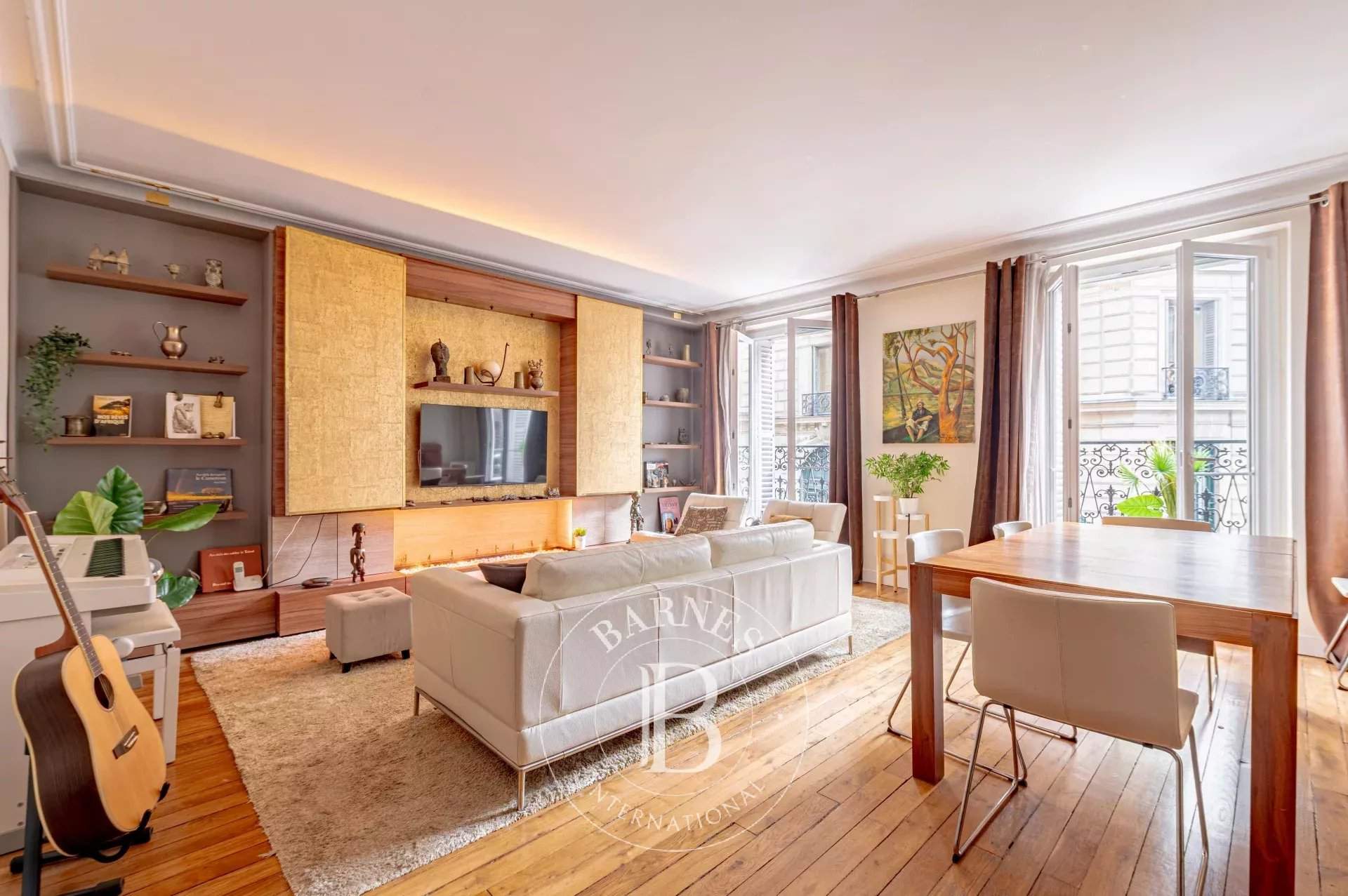 Paris  - Apartment 4 Bedrooms - picture 1
