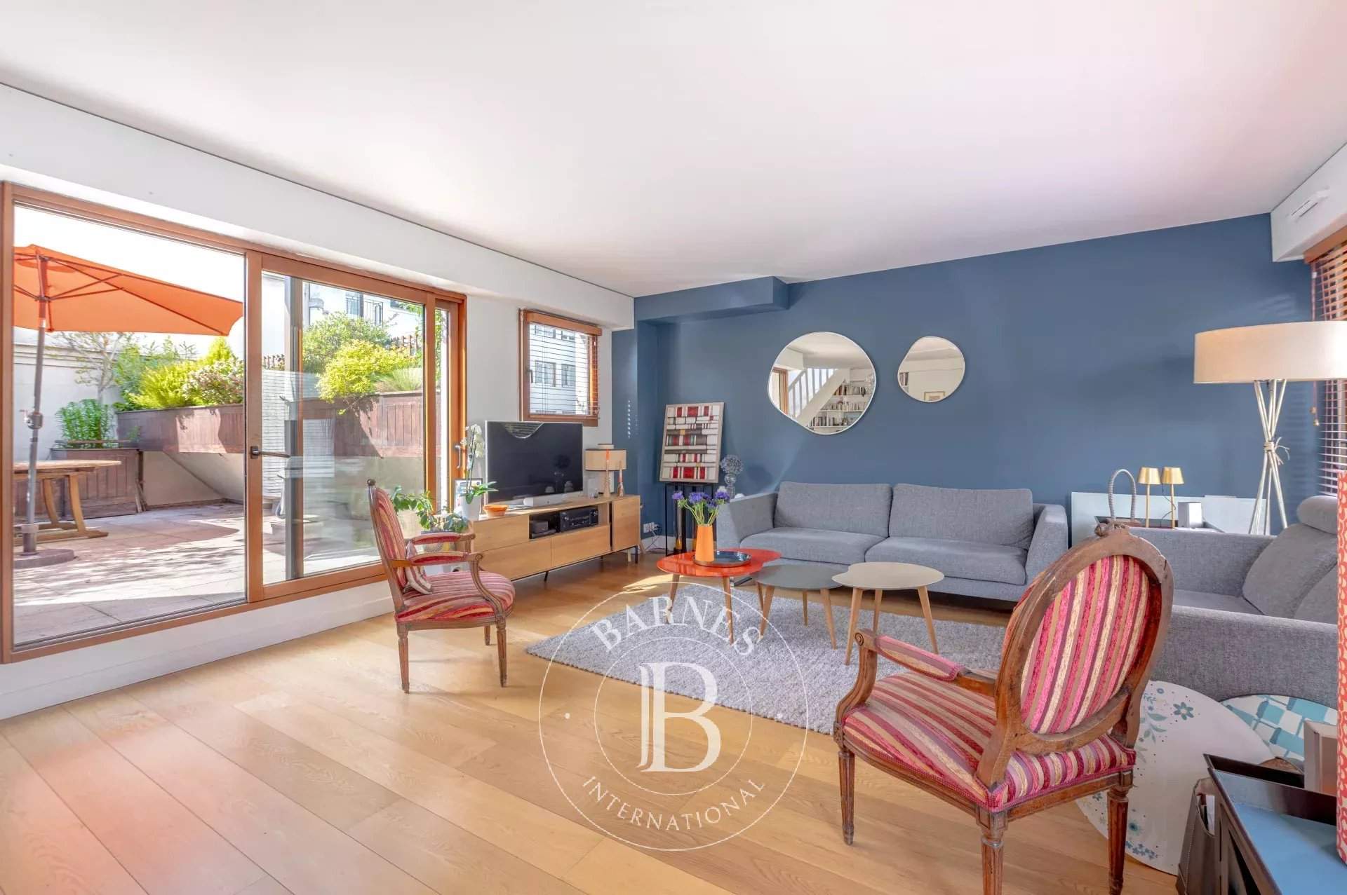 Paris  - Apartment 4 Bedrooms - picture 4