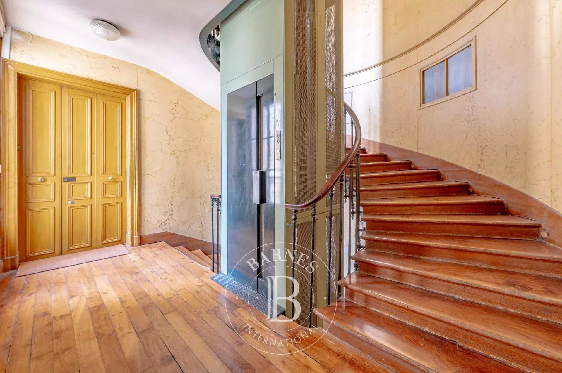 Paris  - Apartment 2 Bedrooms - picture 18