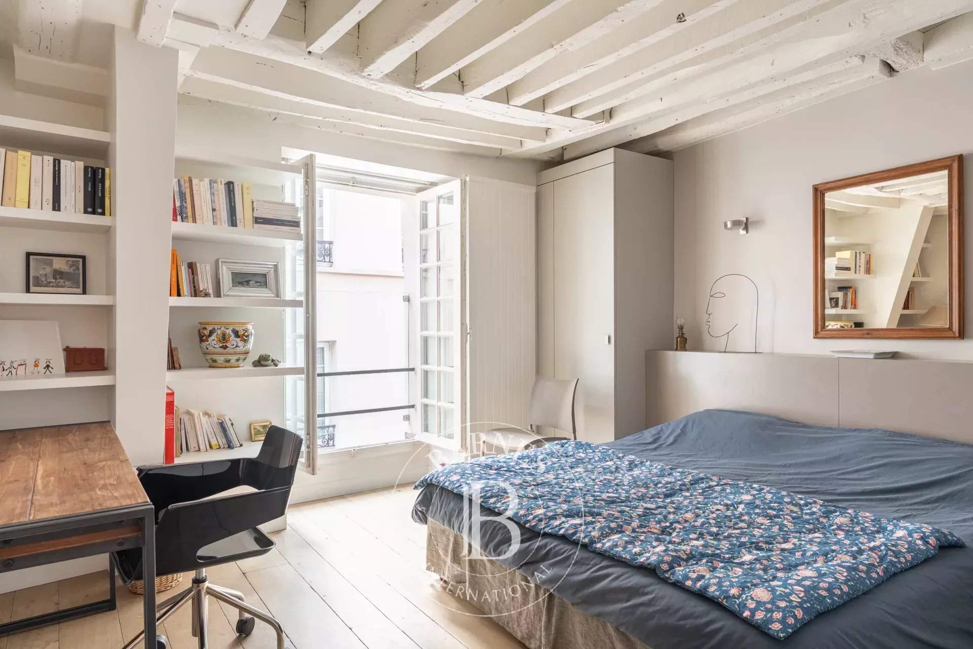 Paris  - Apartment 4 Bedrooms - picture 10