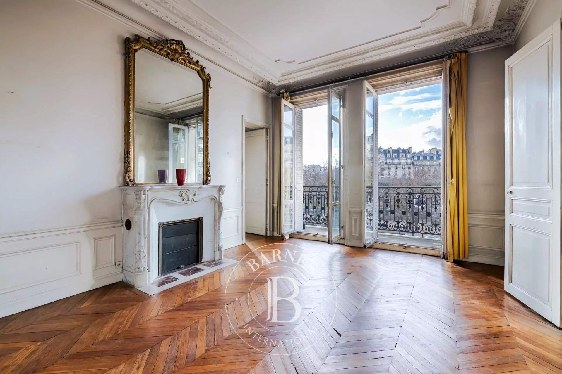 Paris  - Apartment 4 Bedrooms - picture 4