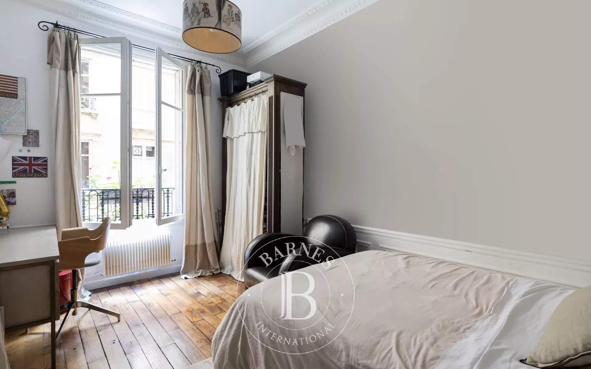 Paris  - Apartment 4 Bedrooms - picture 9